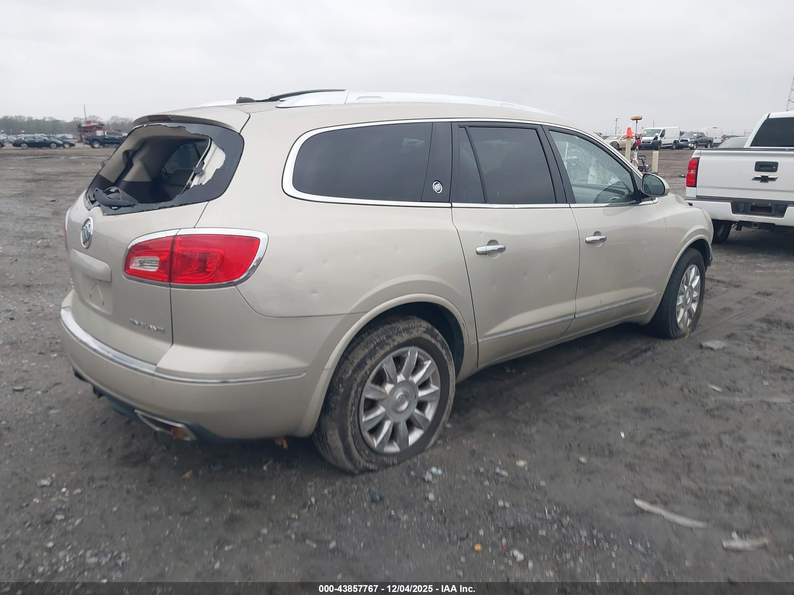 BUICK ENCLAVE image 4