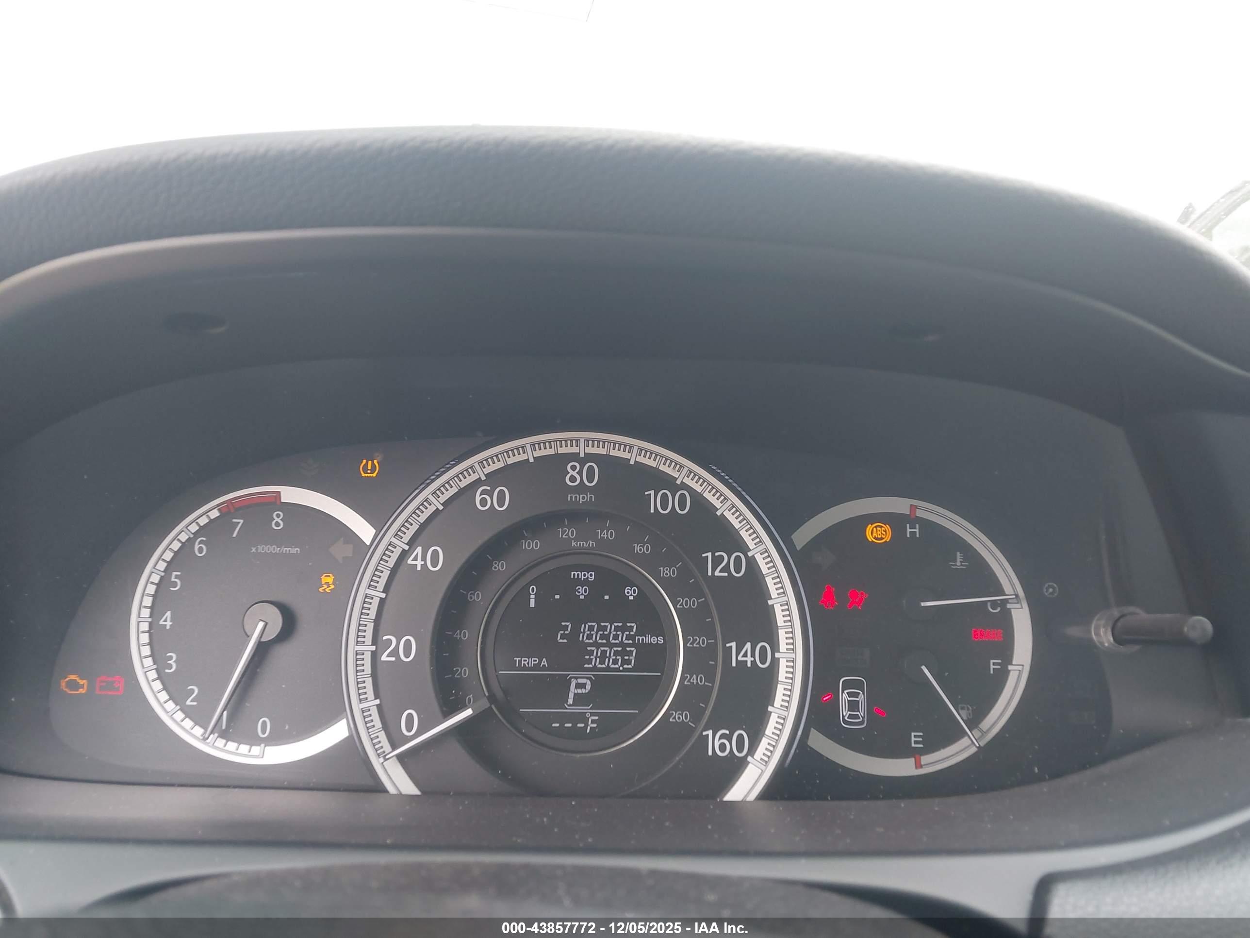 HONDA ACCORD image 7