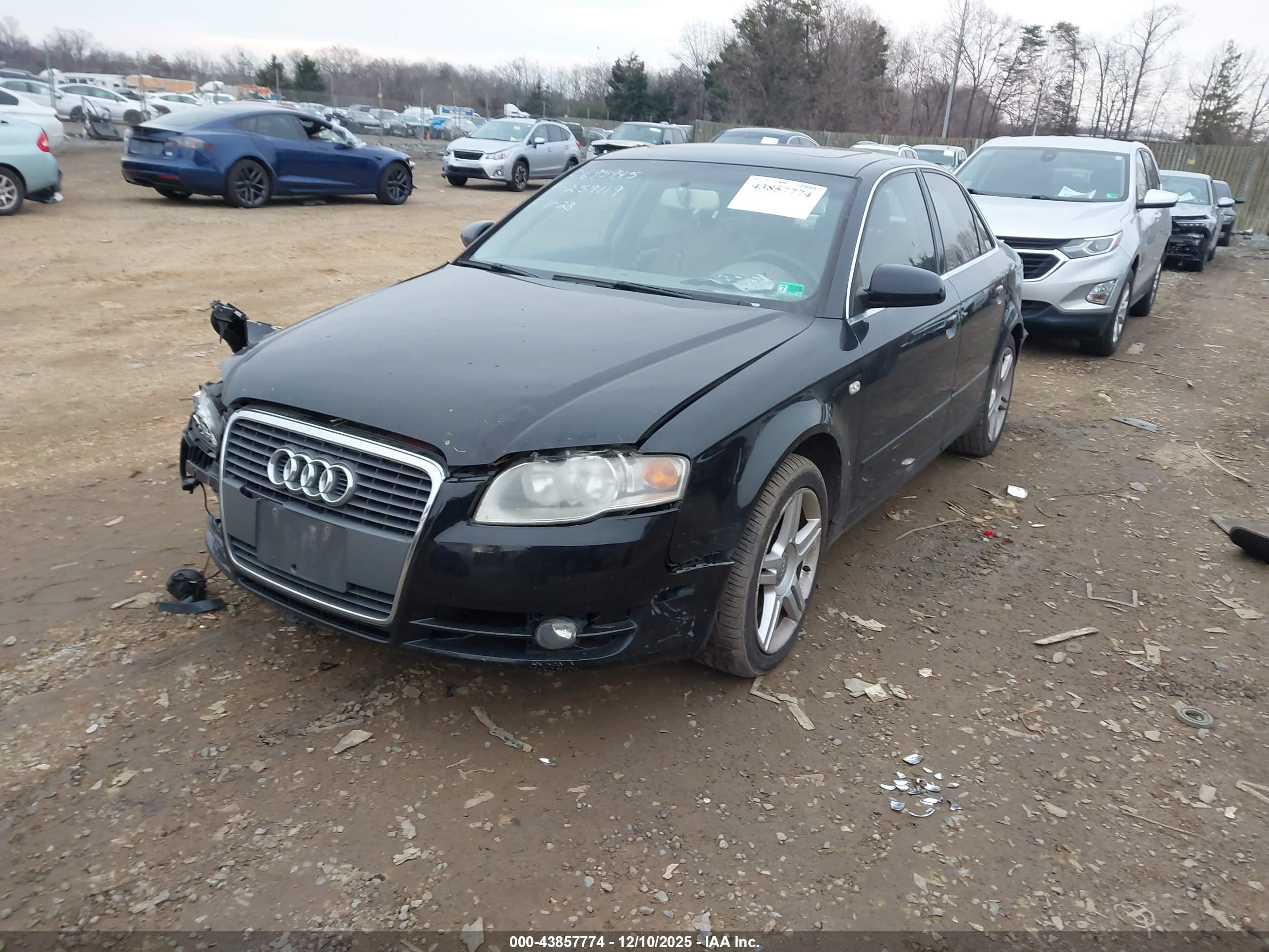 AUDI A4 image 2
