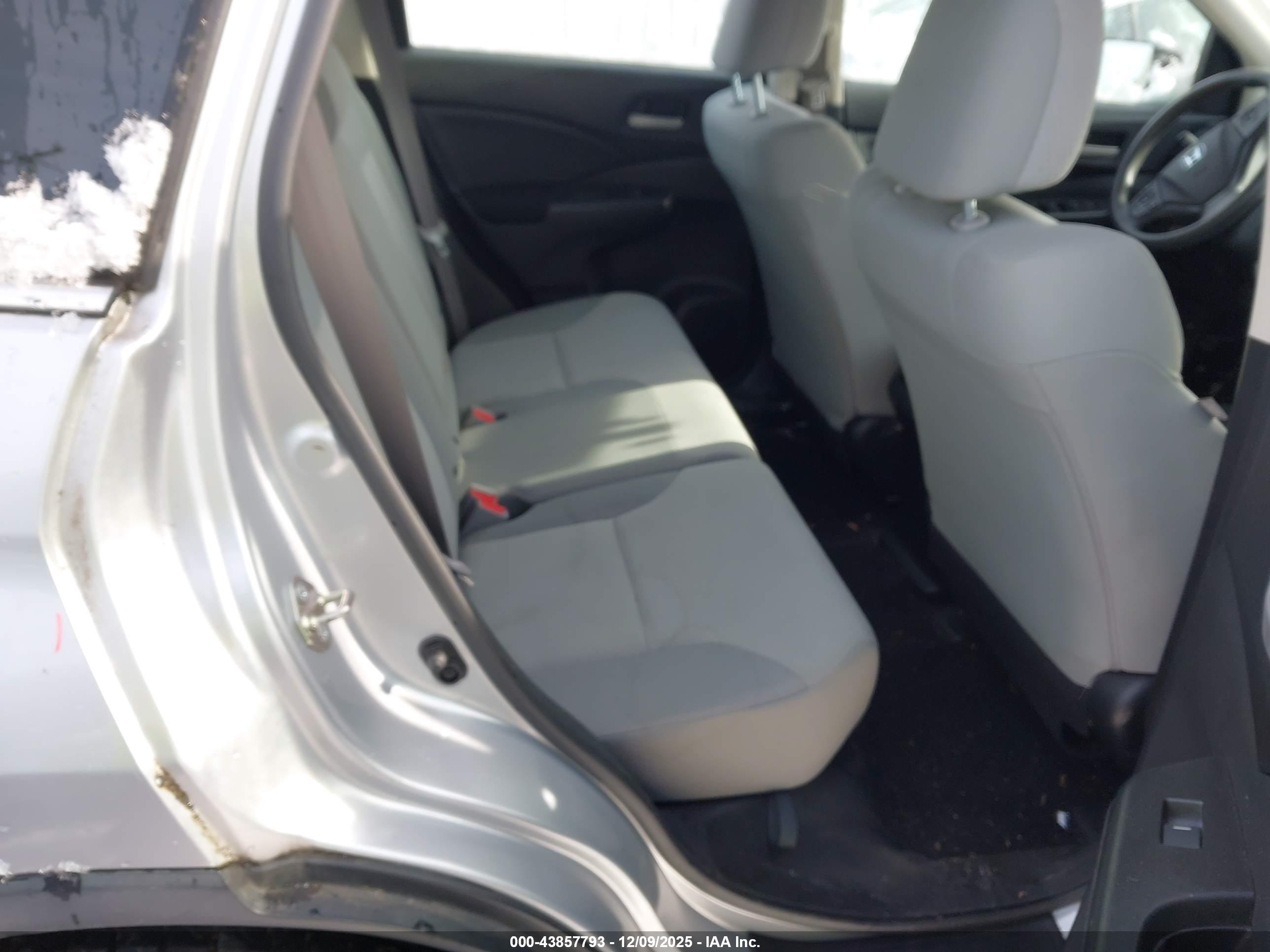 HONDA CR-V image 8
