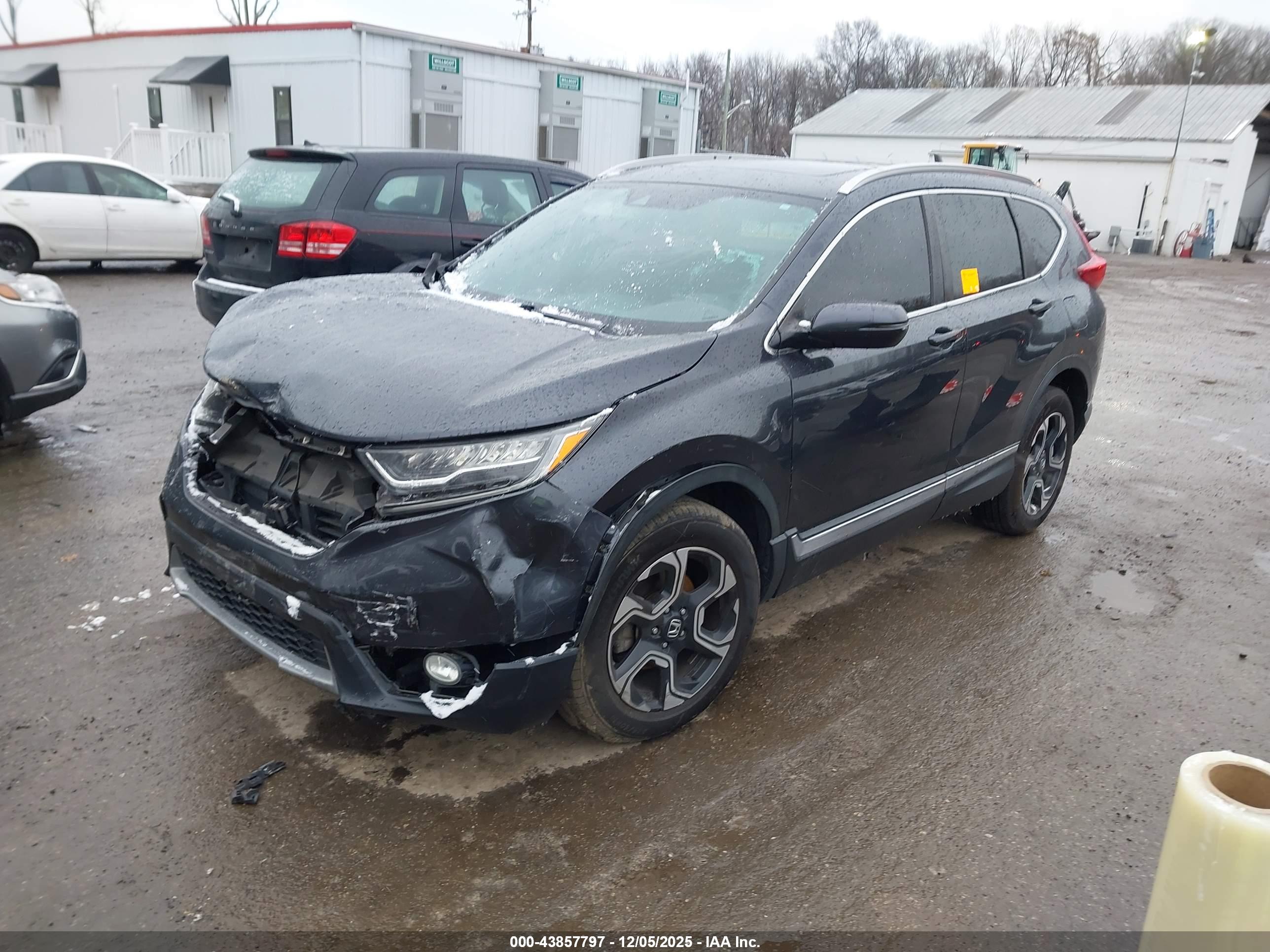 HONDA CR-V image 2