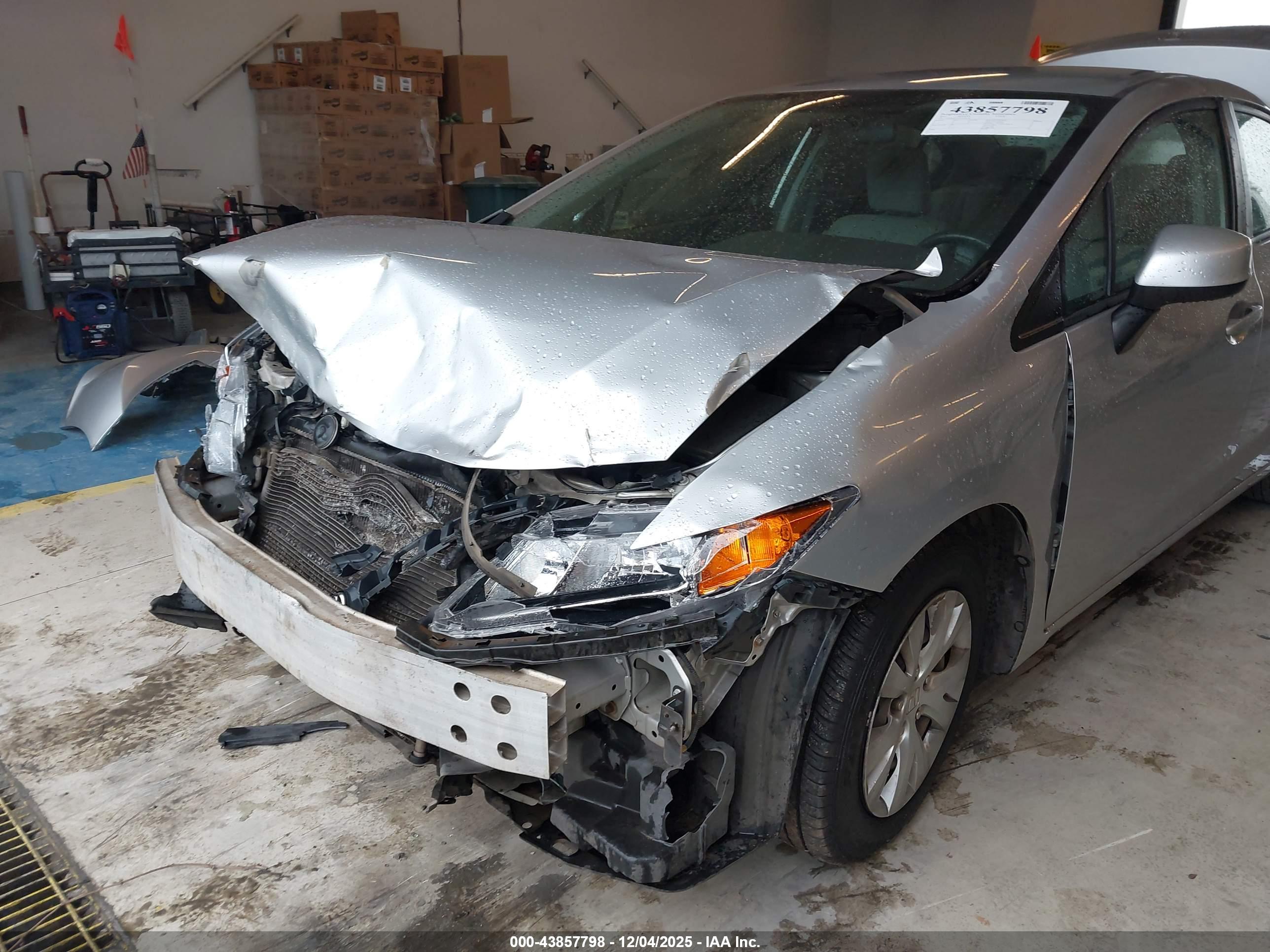 HONDA CIVIC image 6