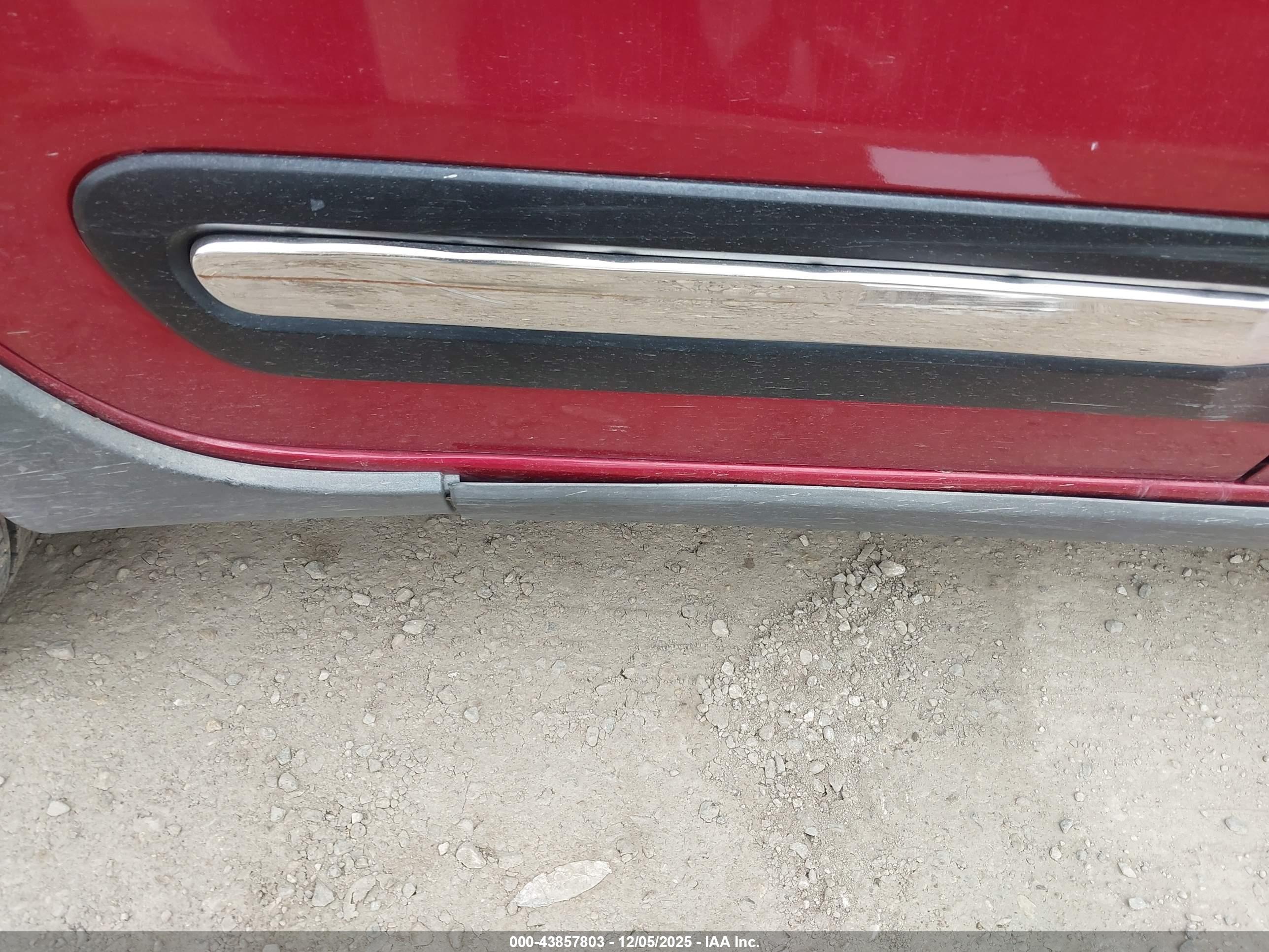 FIAT 500L image 6