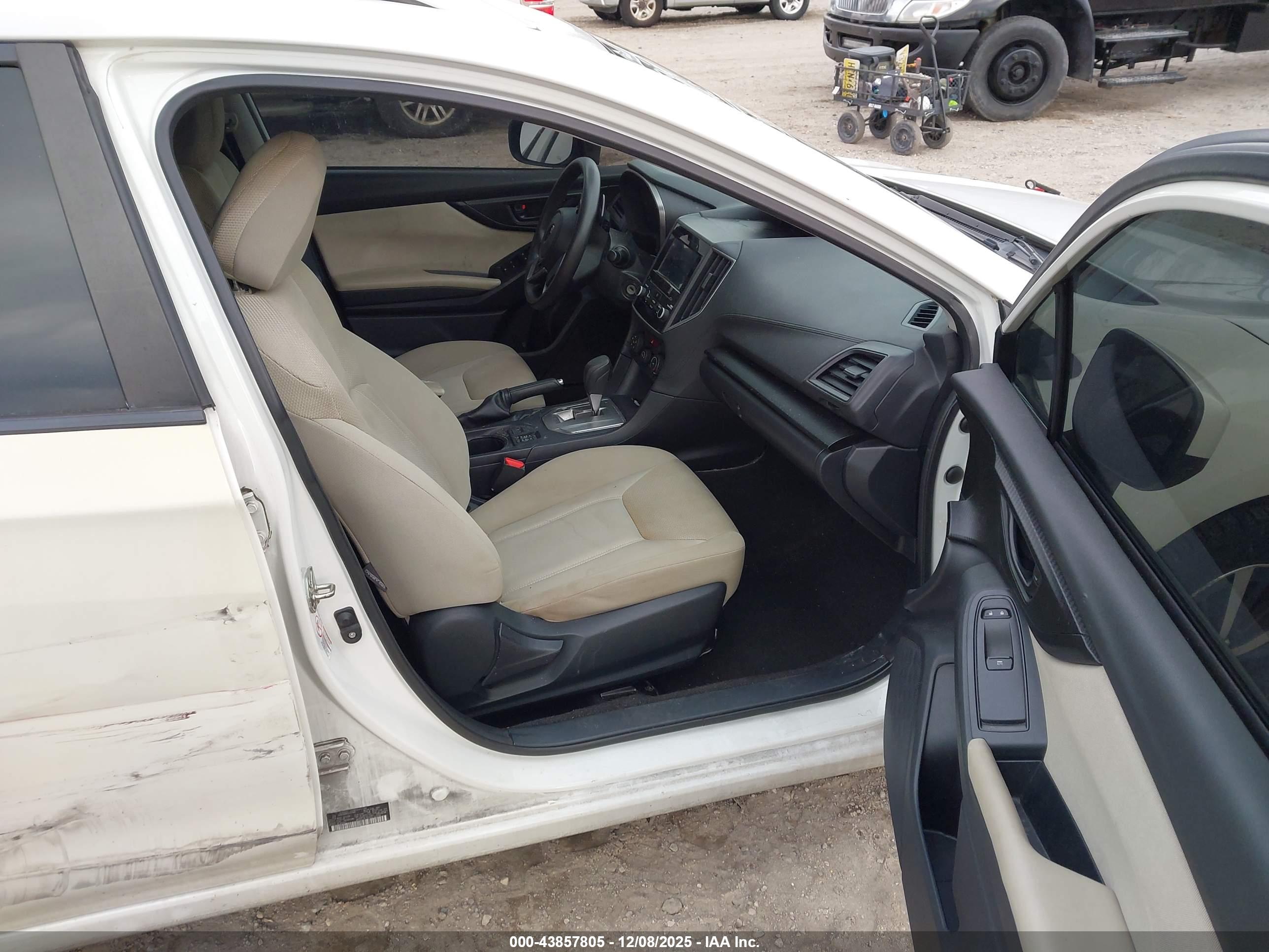 SUBARU IMPREZA image 5