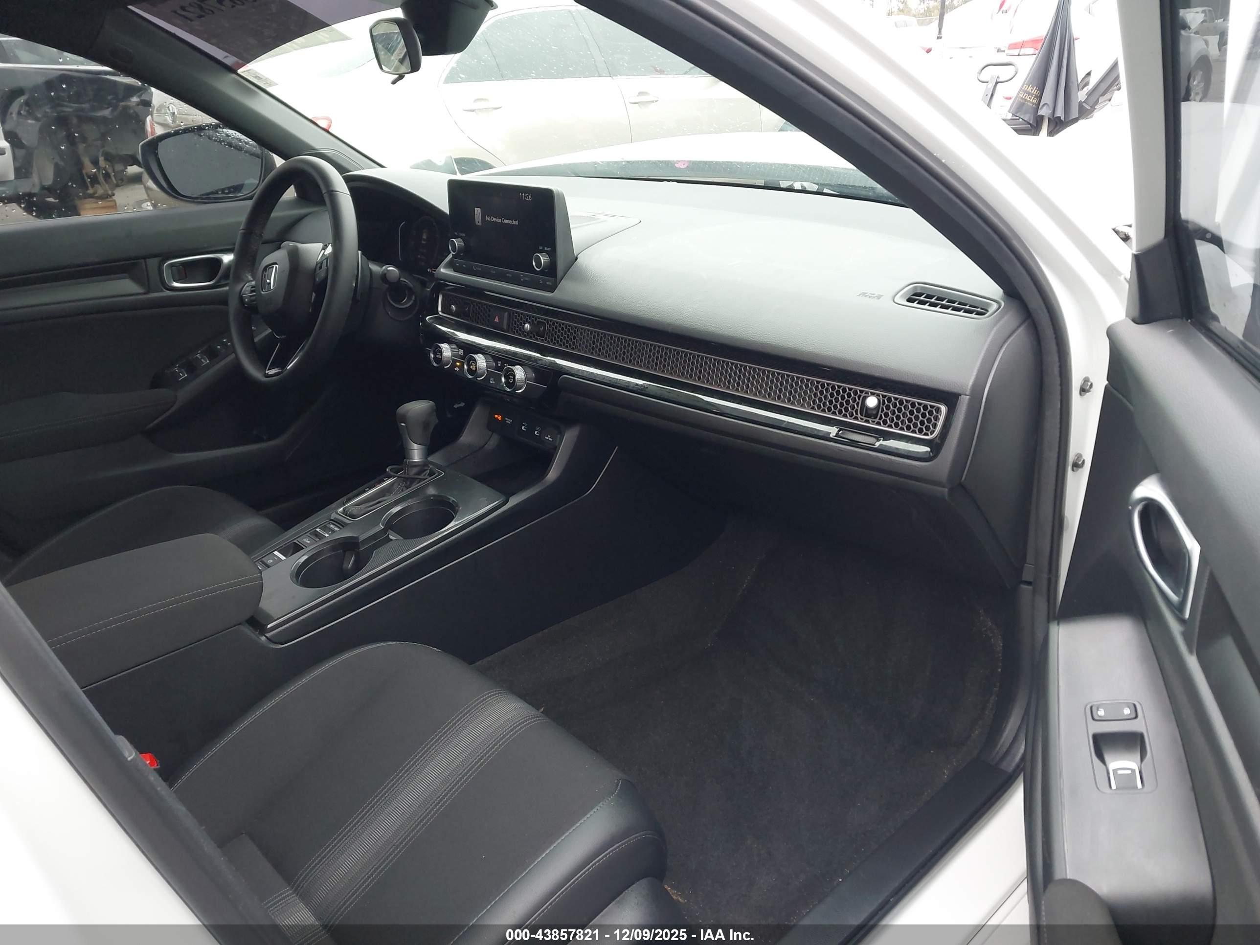 HONDA CIVIC image 5