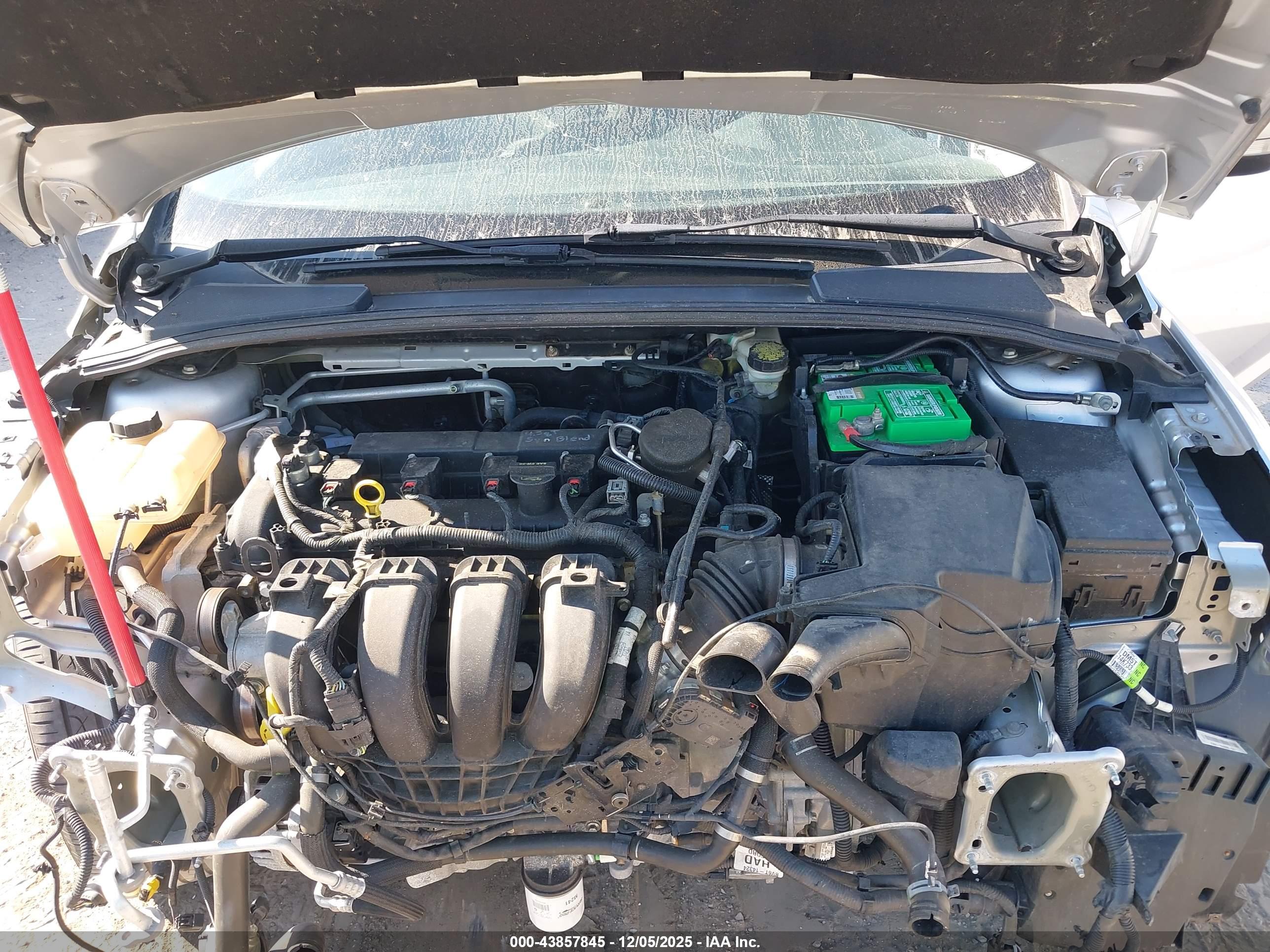 FORD FOCUS image 10