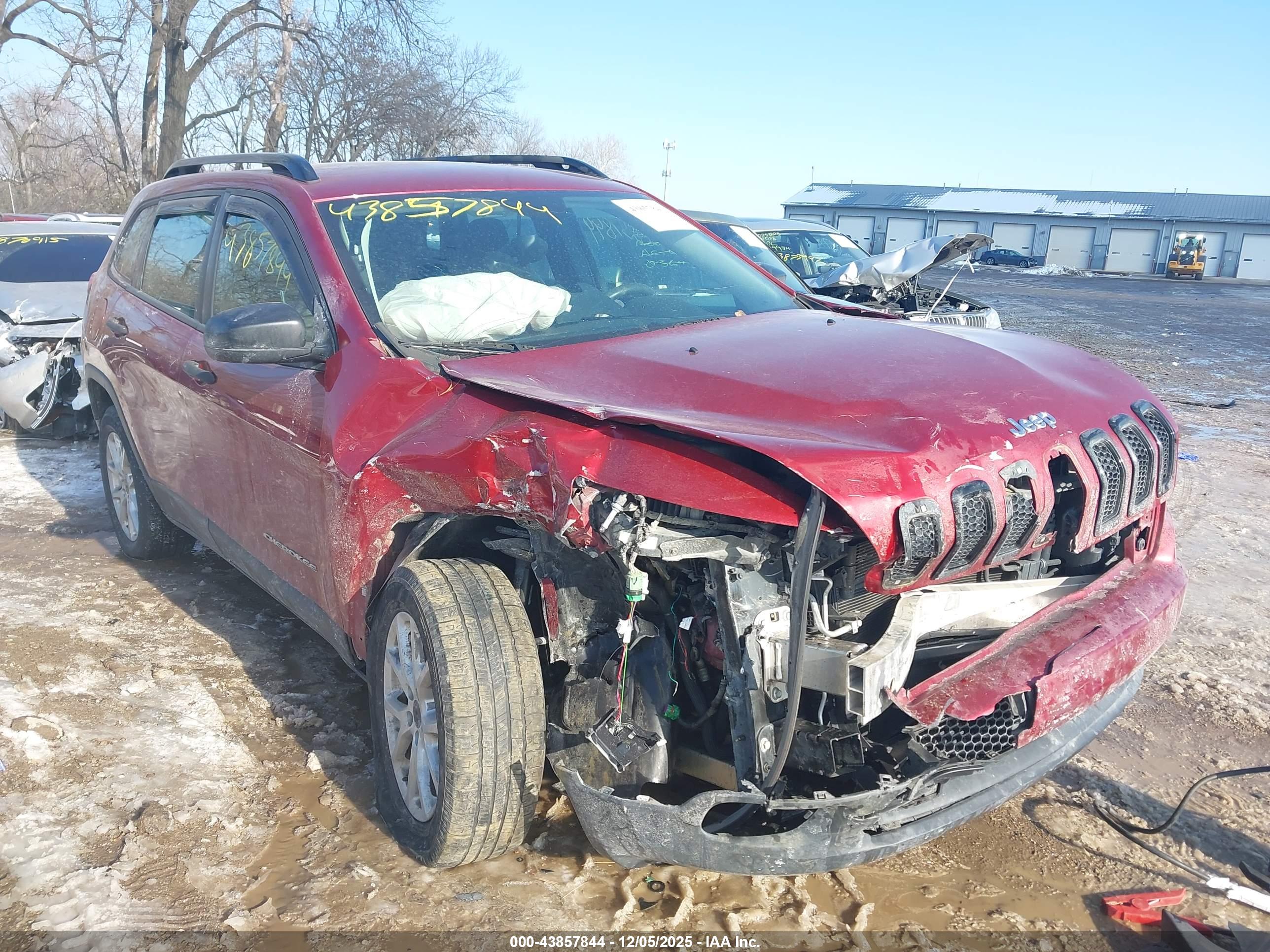 JEEP CHEROKEE image 6
