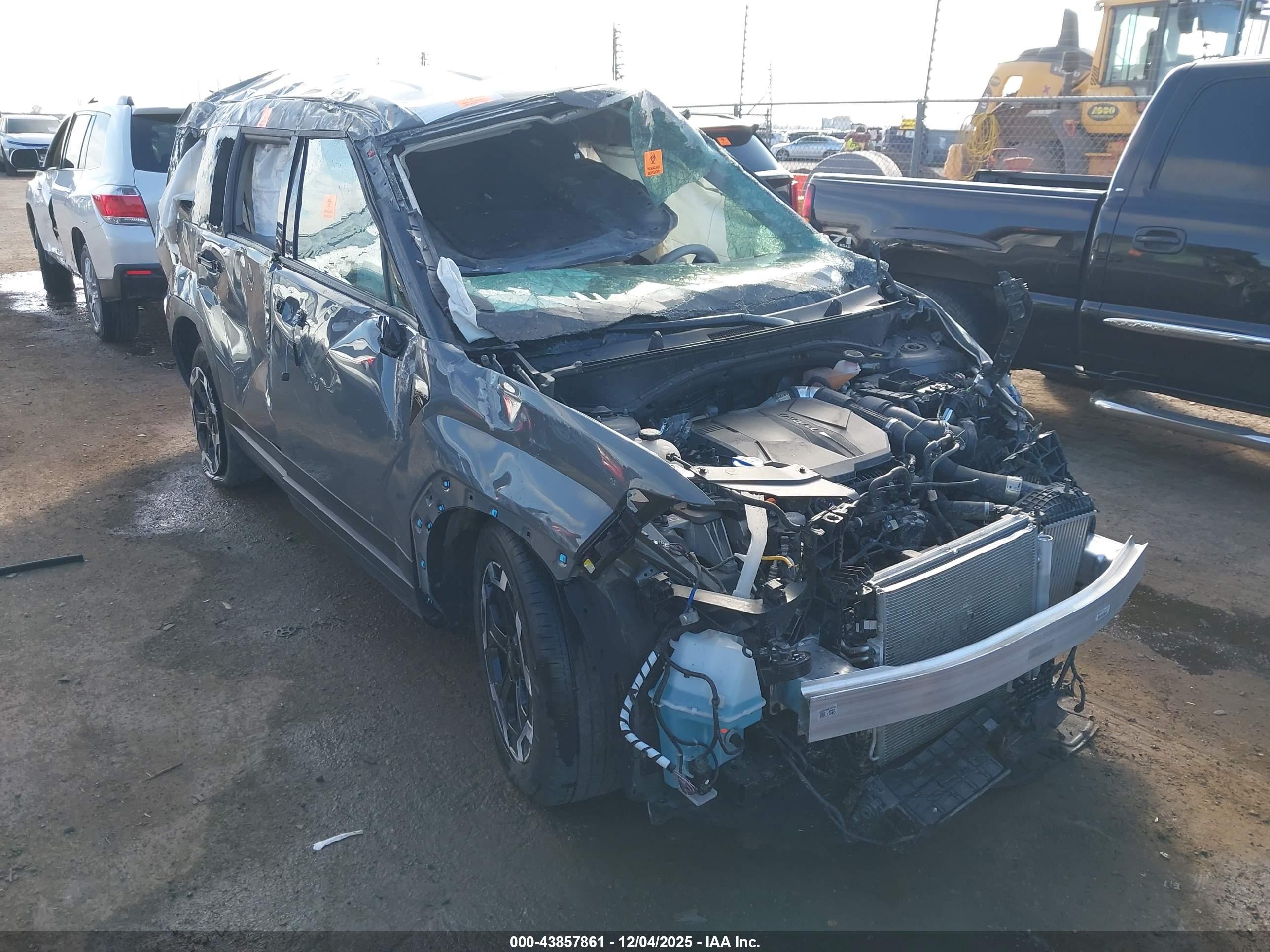 HYUNDAI SANTA image 6