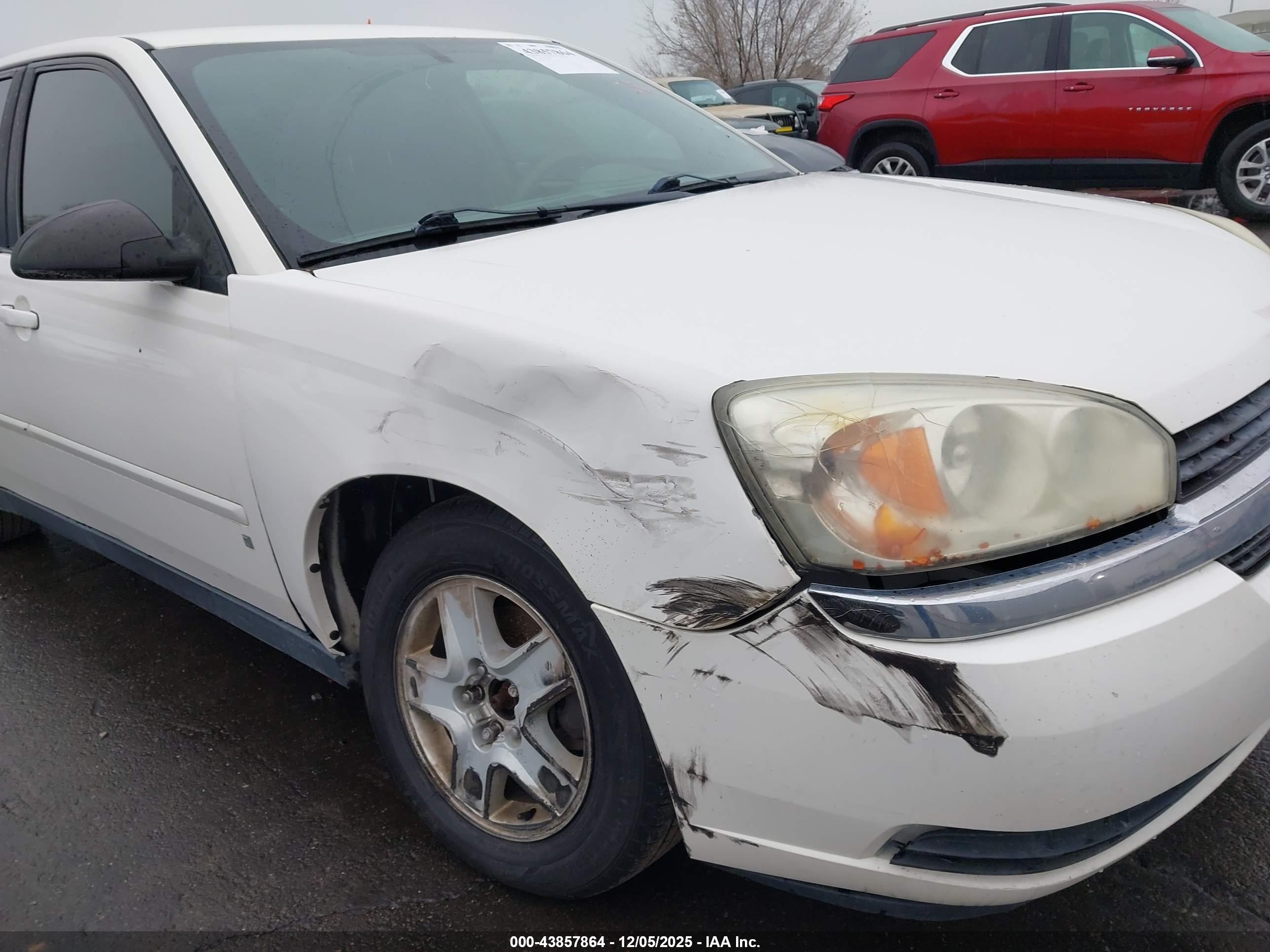CHEVROLET MALIBU image 6