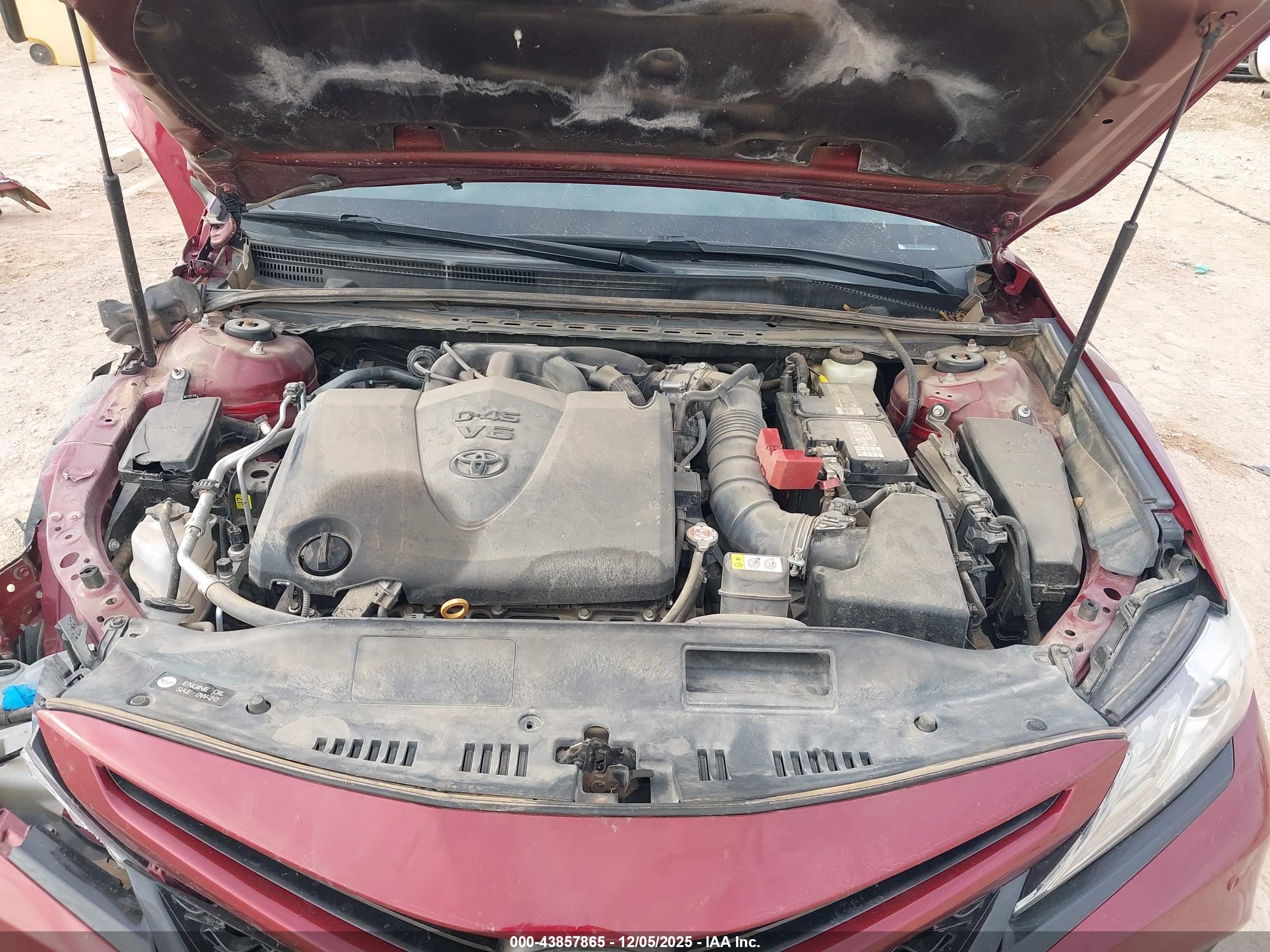 TOYOTA CAMRY image 10
