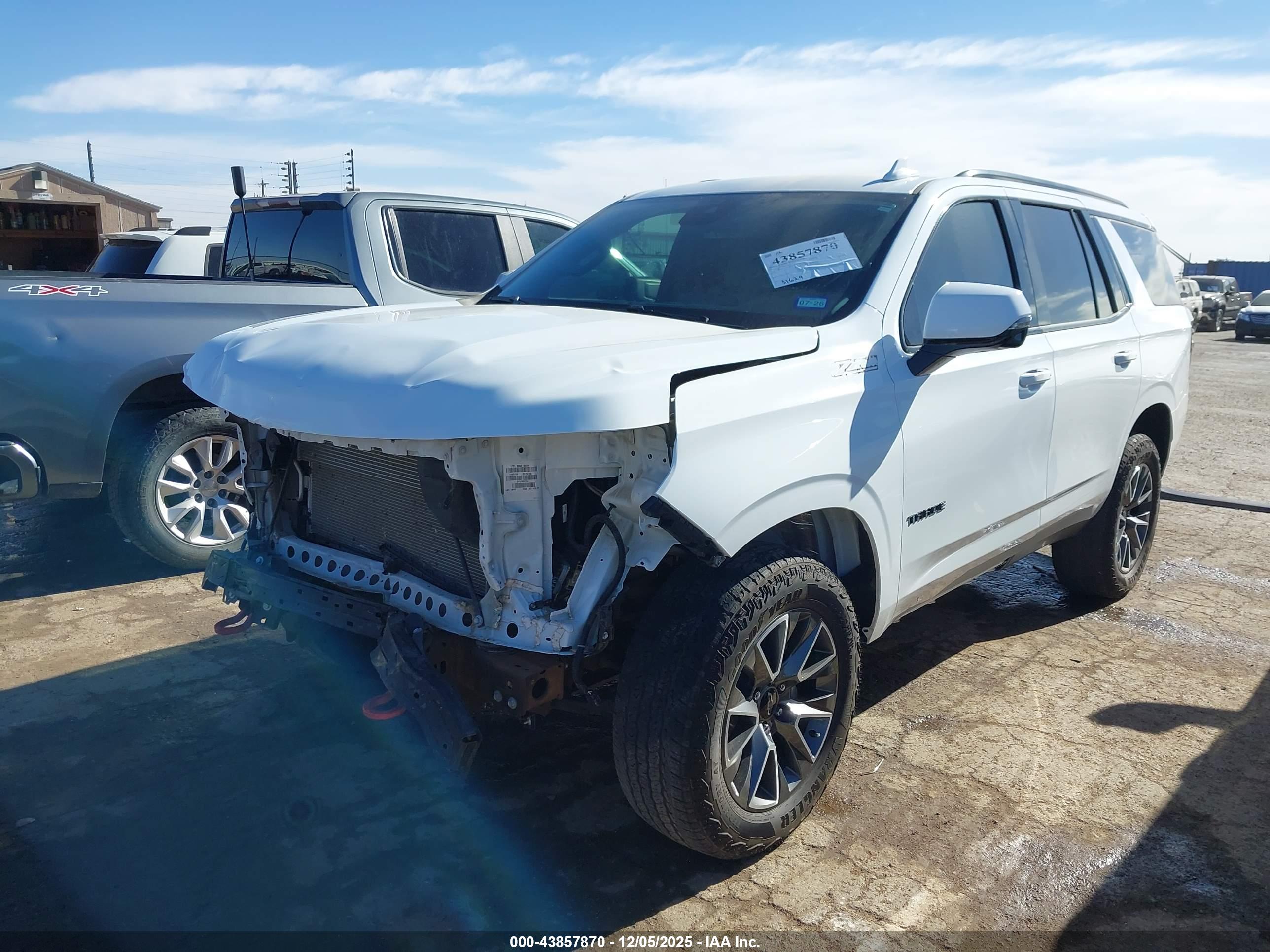 CHEVROLET TAHOE image 2