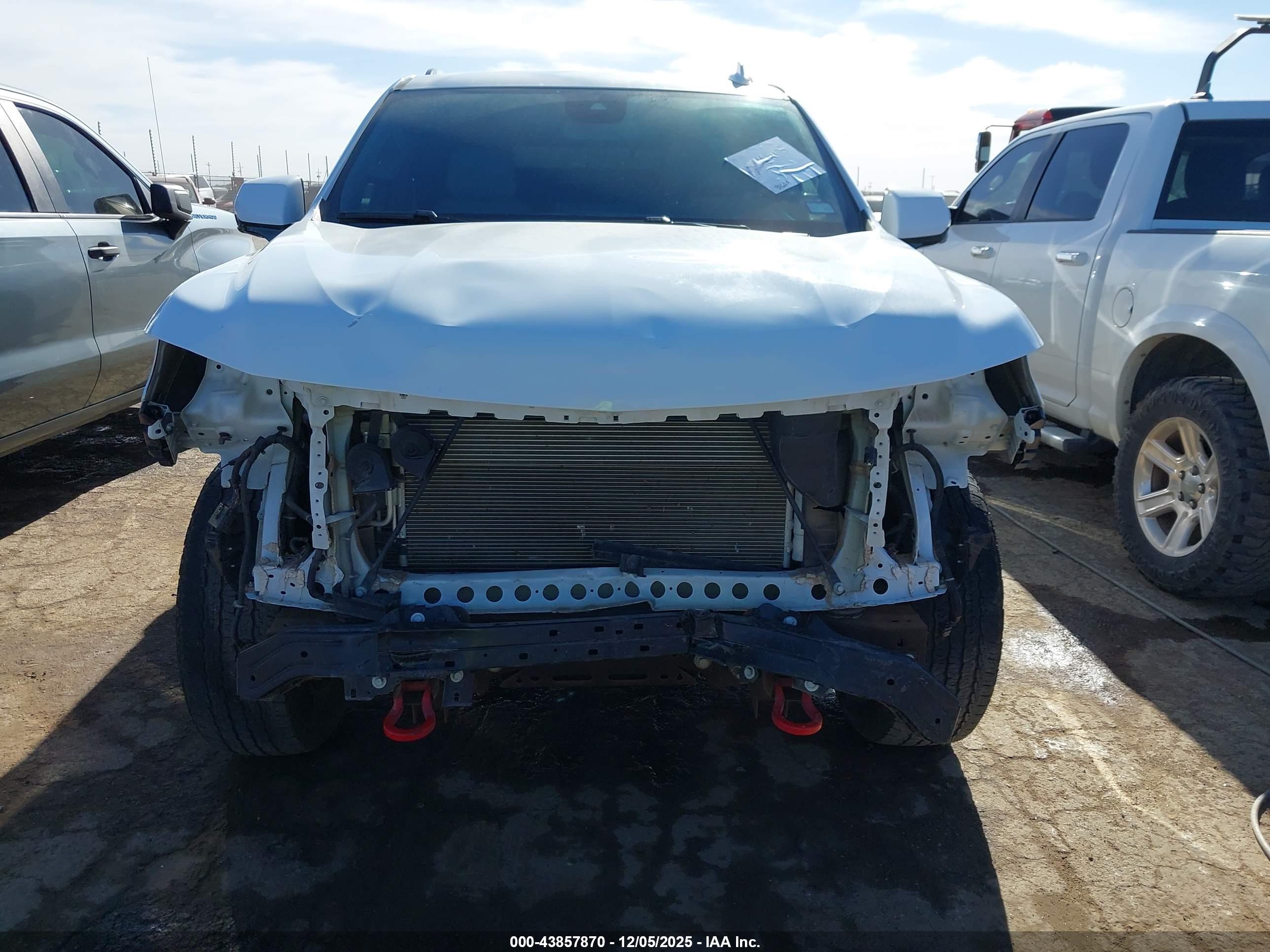 CHEVROLET TAHOE image 6