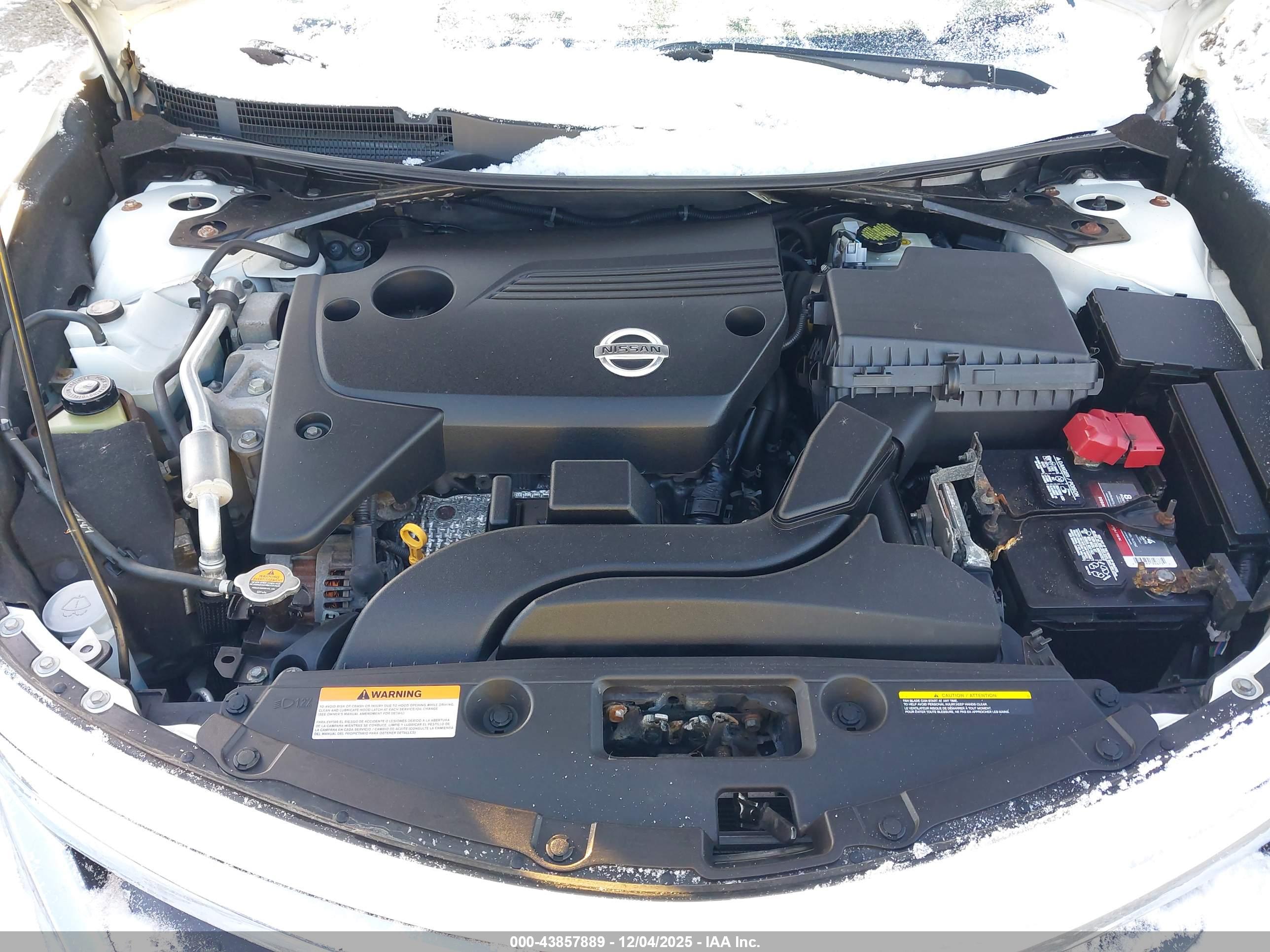 NISSAN ALTIMA image 10