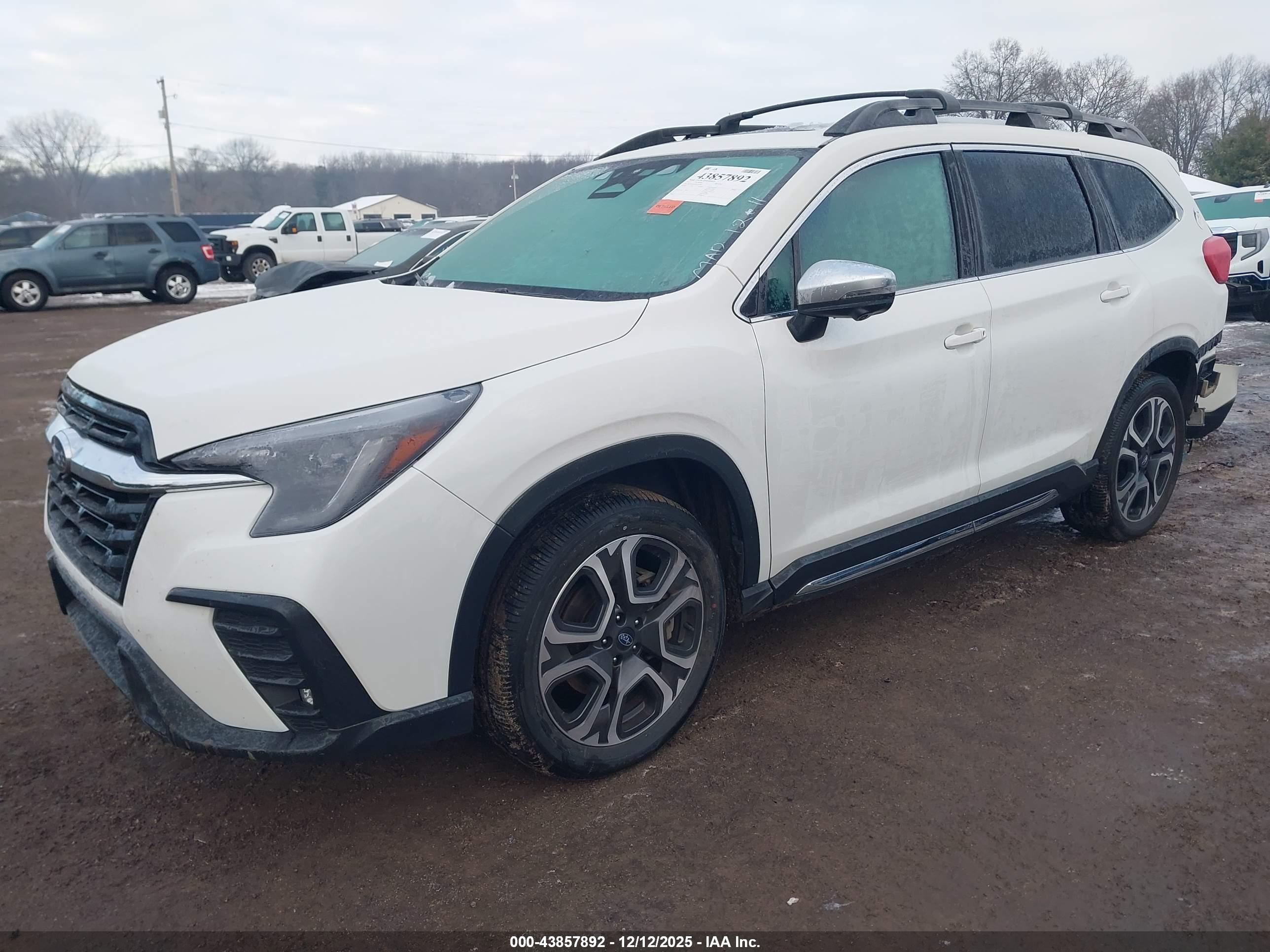 SUBARU ASCENT image 2