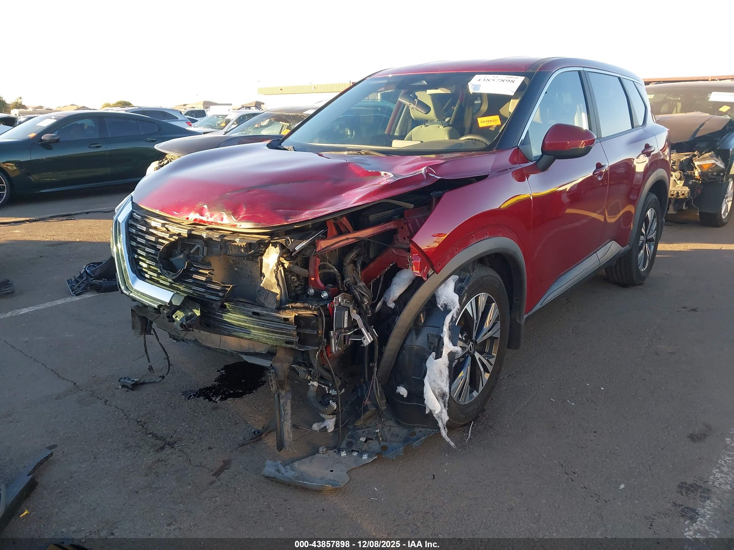 NISSAN ROGUE image 6