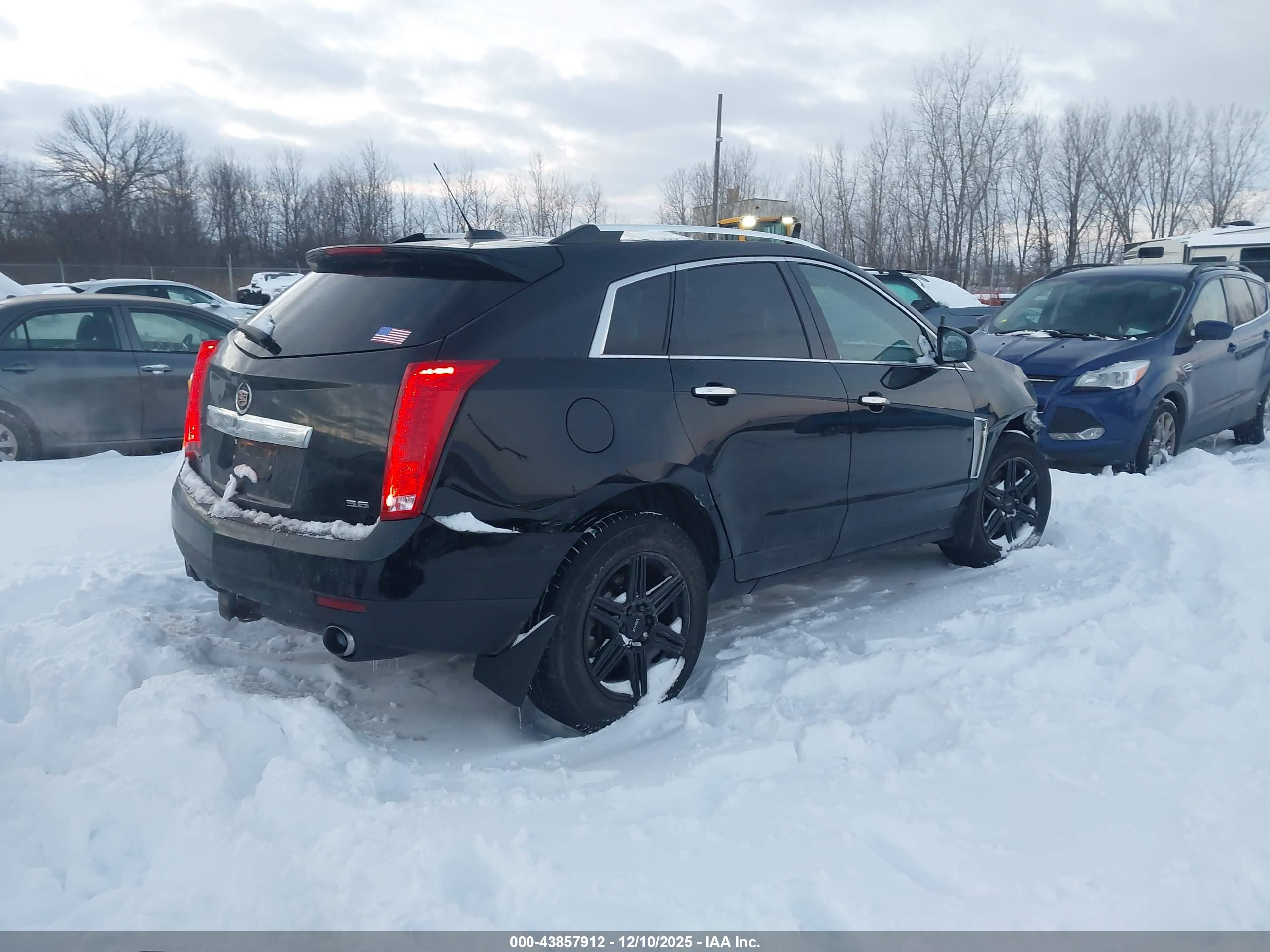 CADILLAC SRX image 4