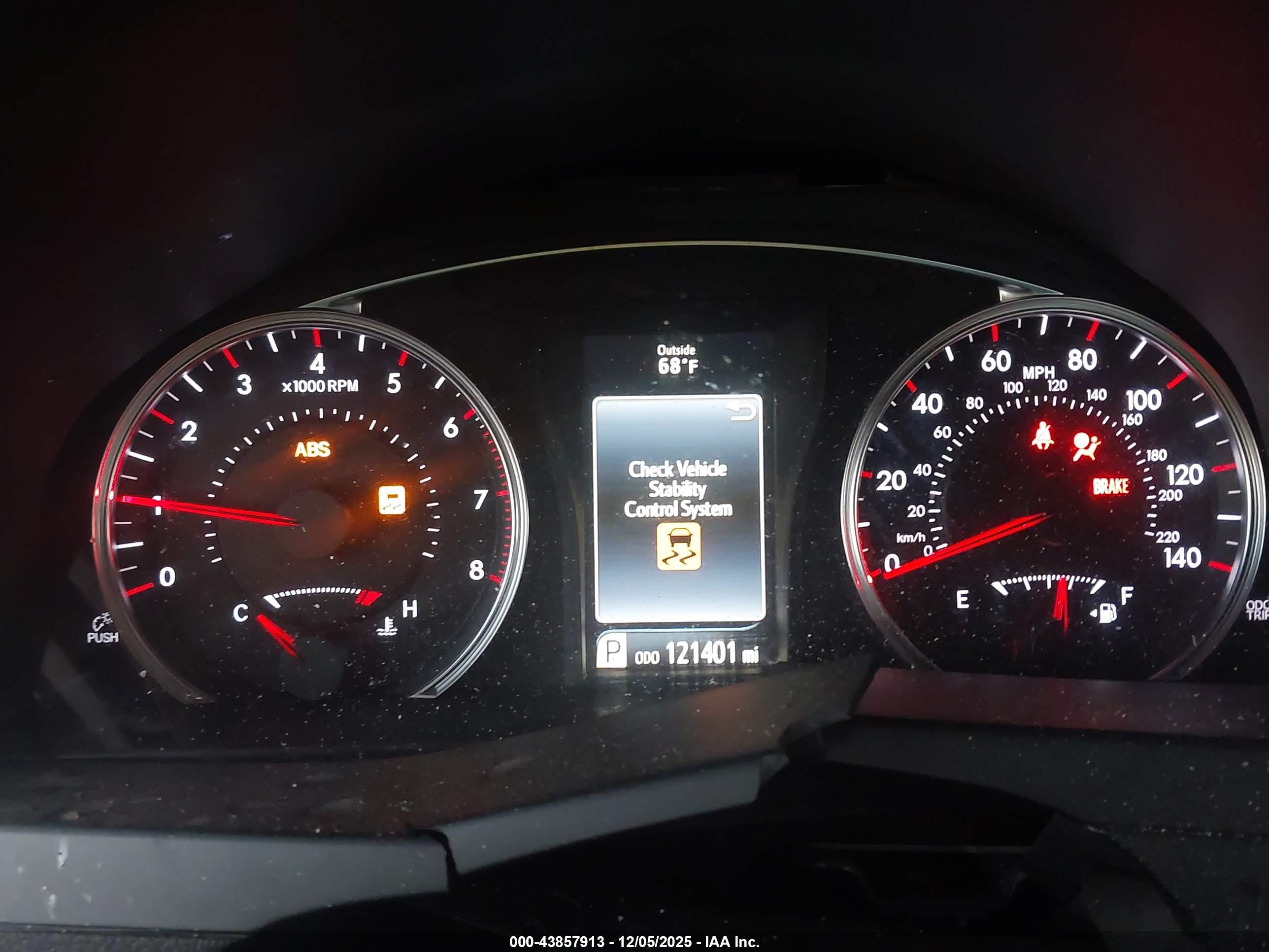 TOYOTA CAMRY image 7