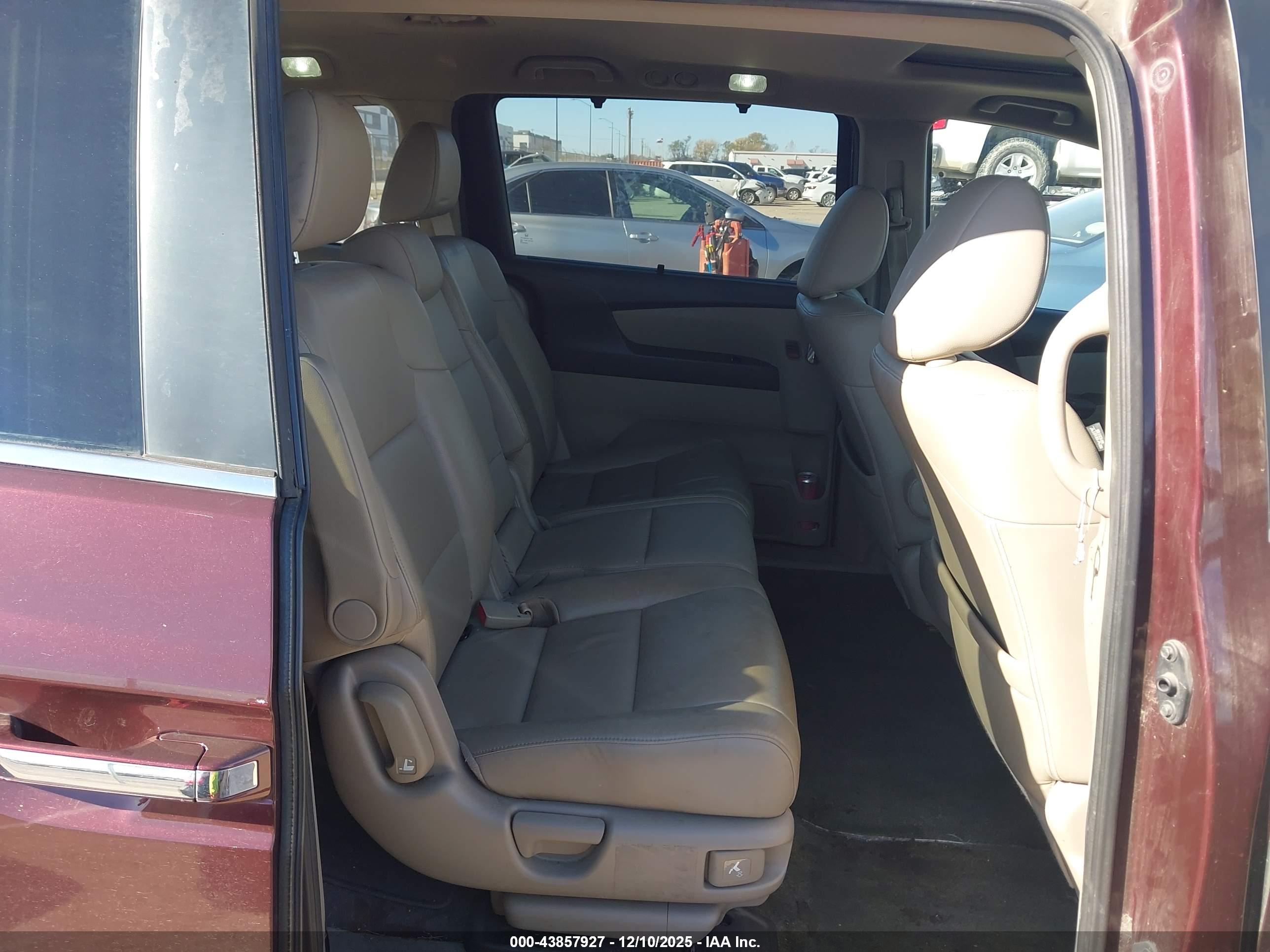 HONDA ODYSSEY image 8