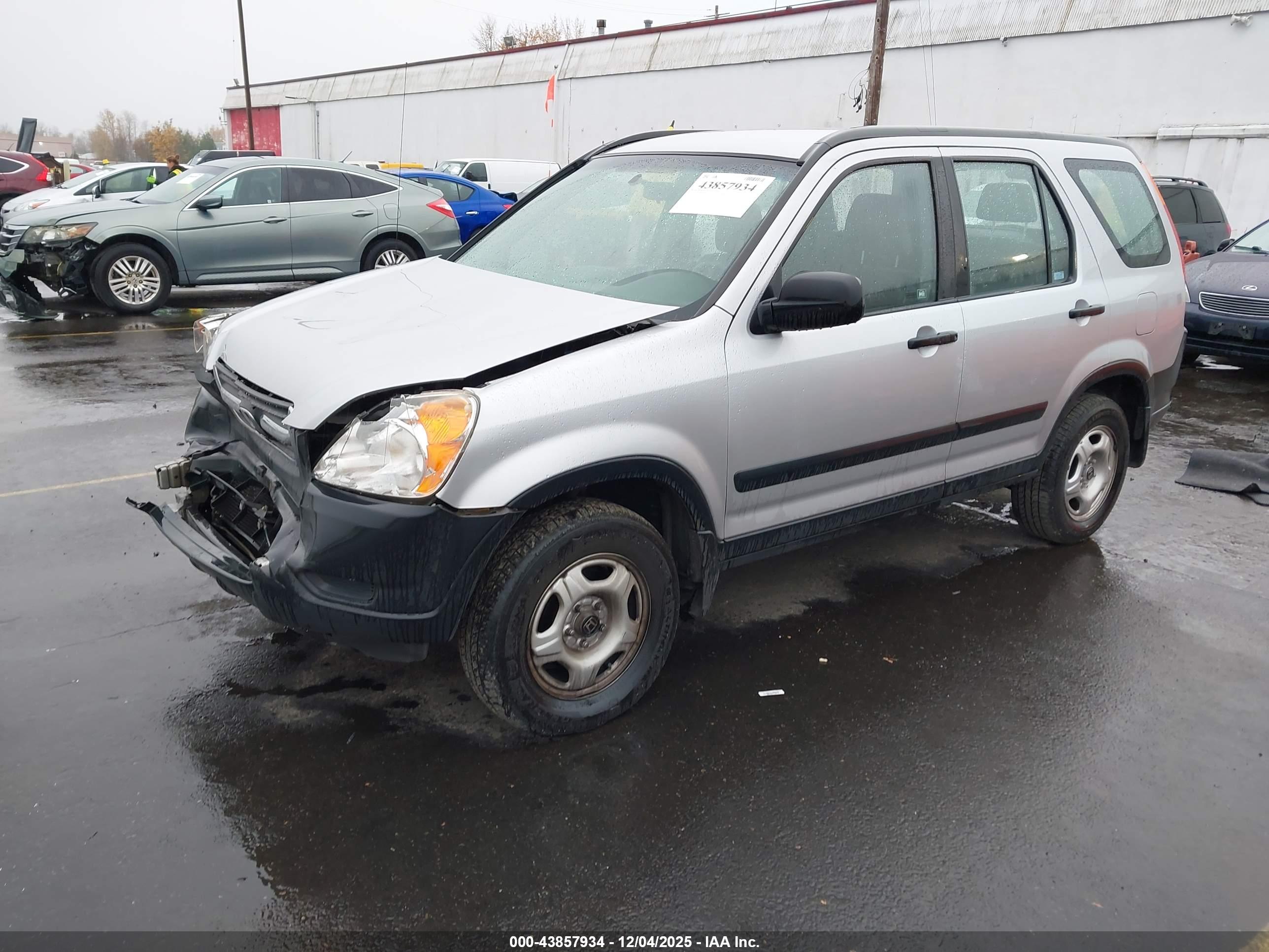 HONDA CR-V image 2