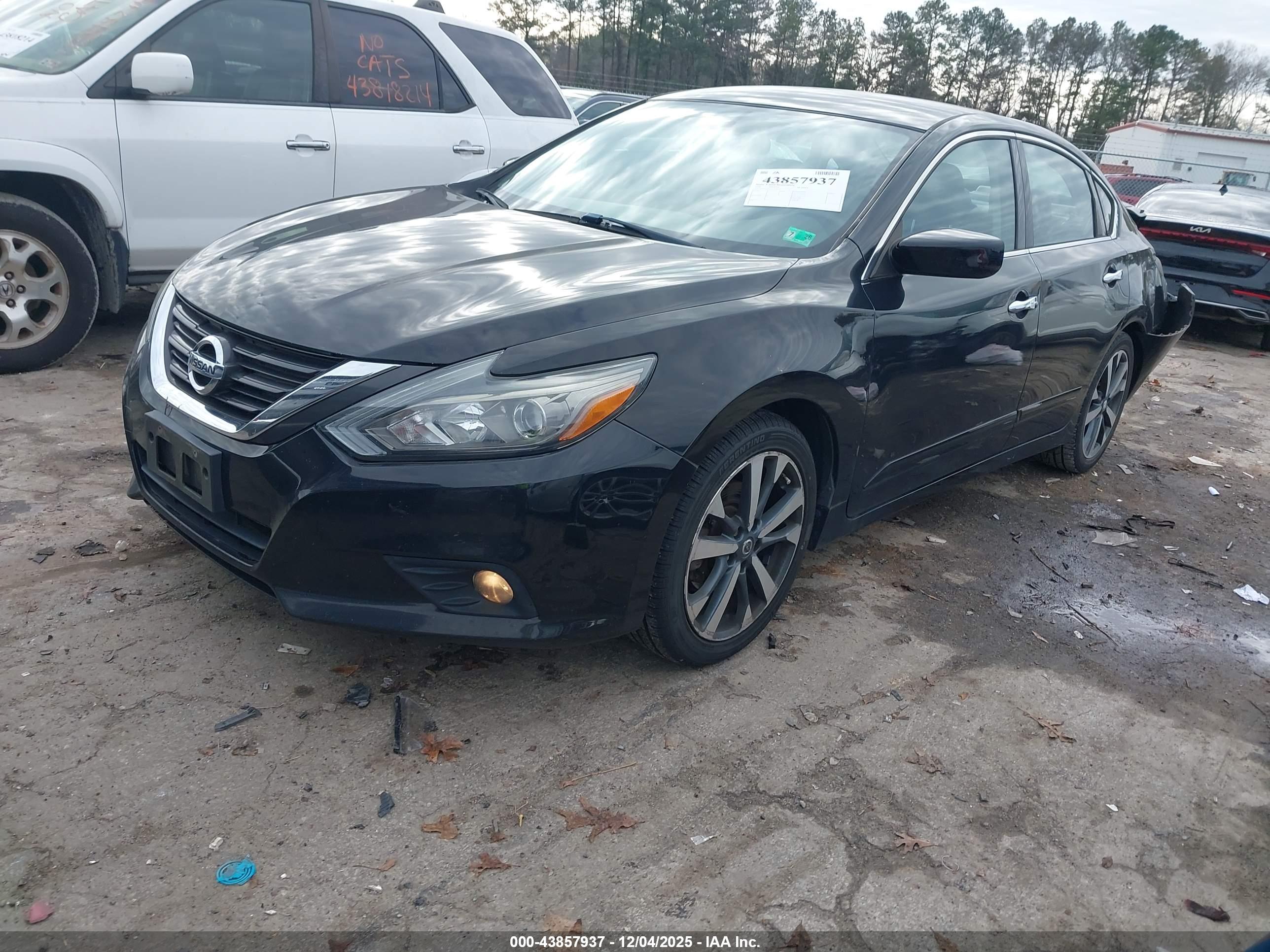 NISSAN ALTIMA image 2