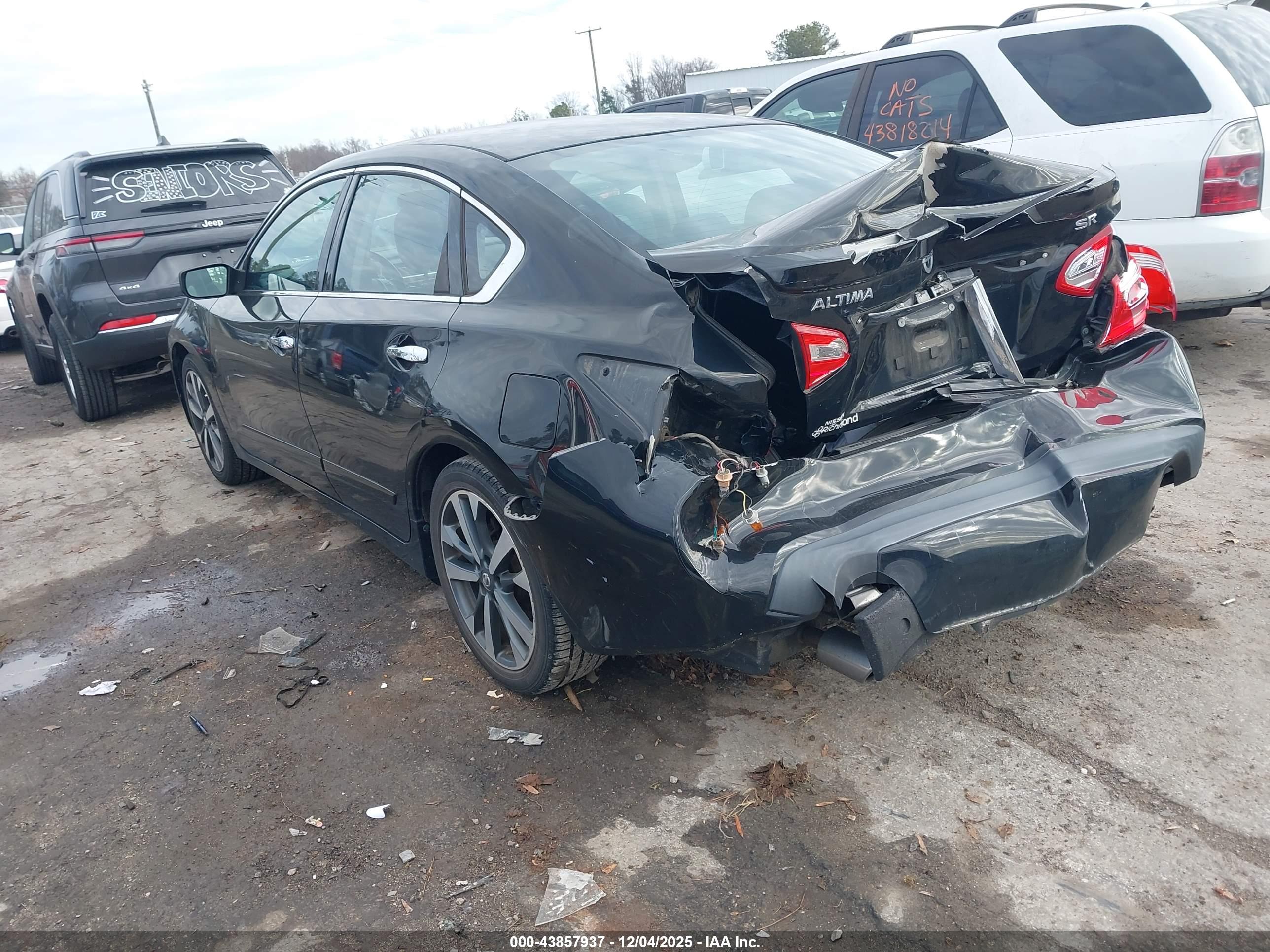 NISSAN ALTIMA image 3