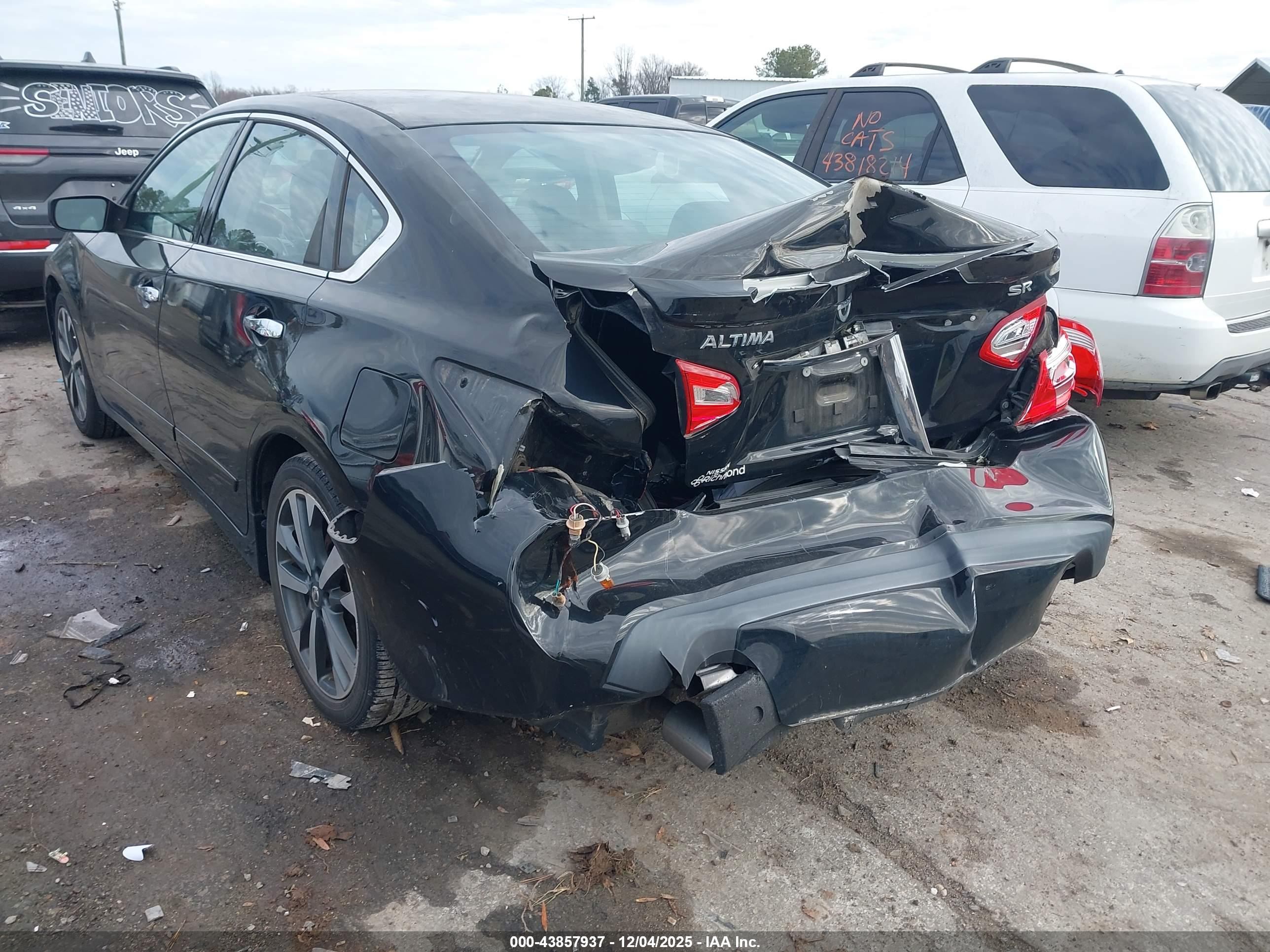 NISSAN ALTIMA image 6