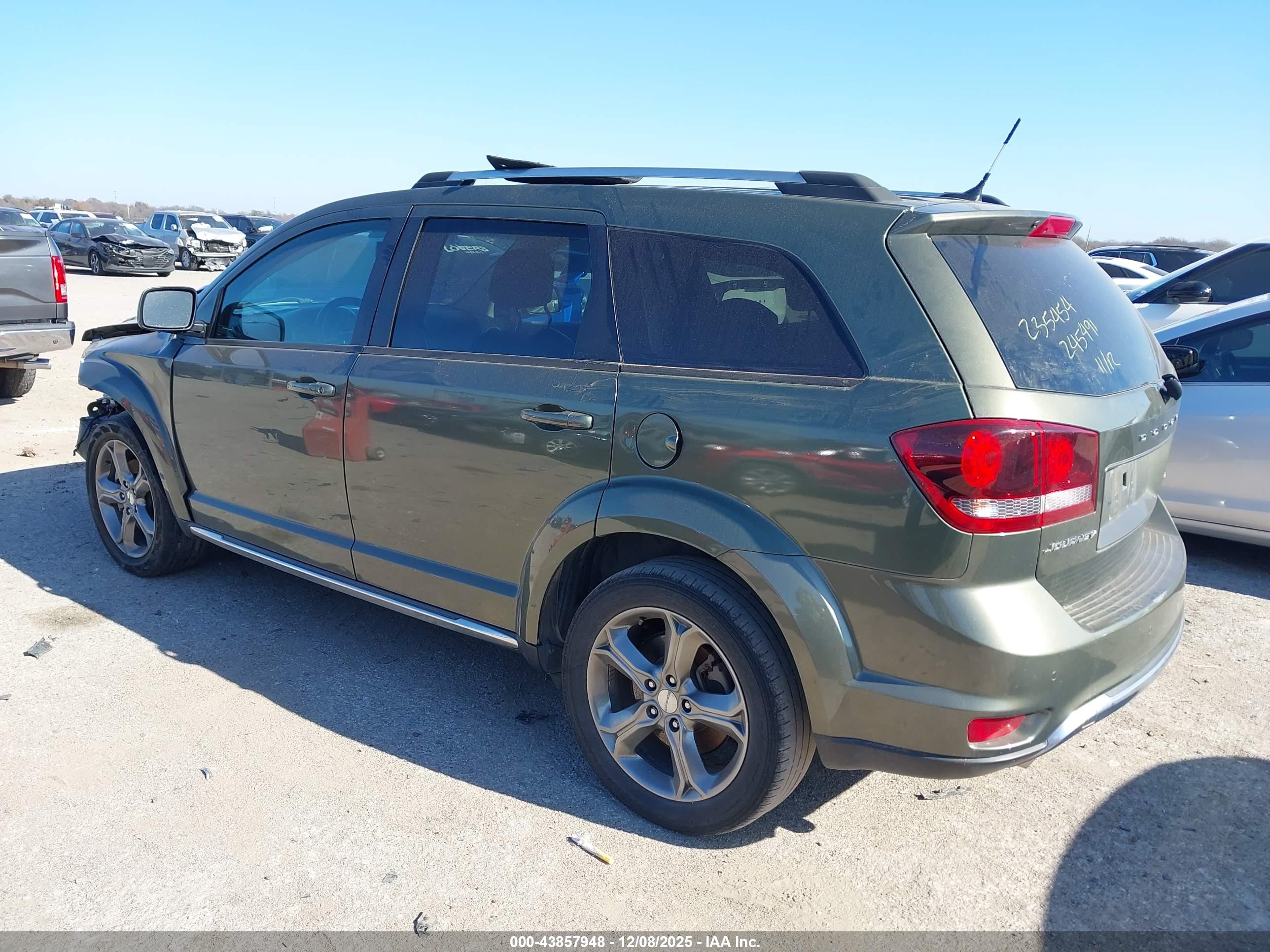 DODGE JOURNEY image 3