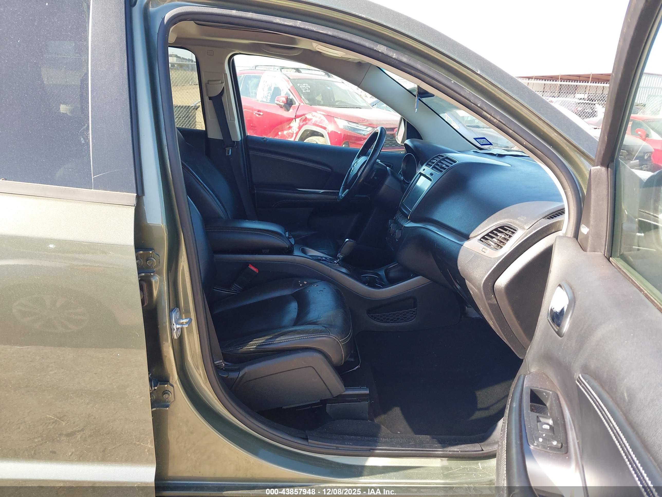 DODGE JOURNEY image 5