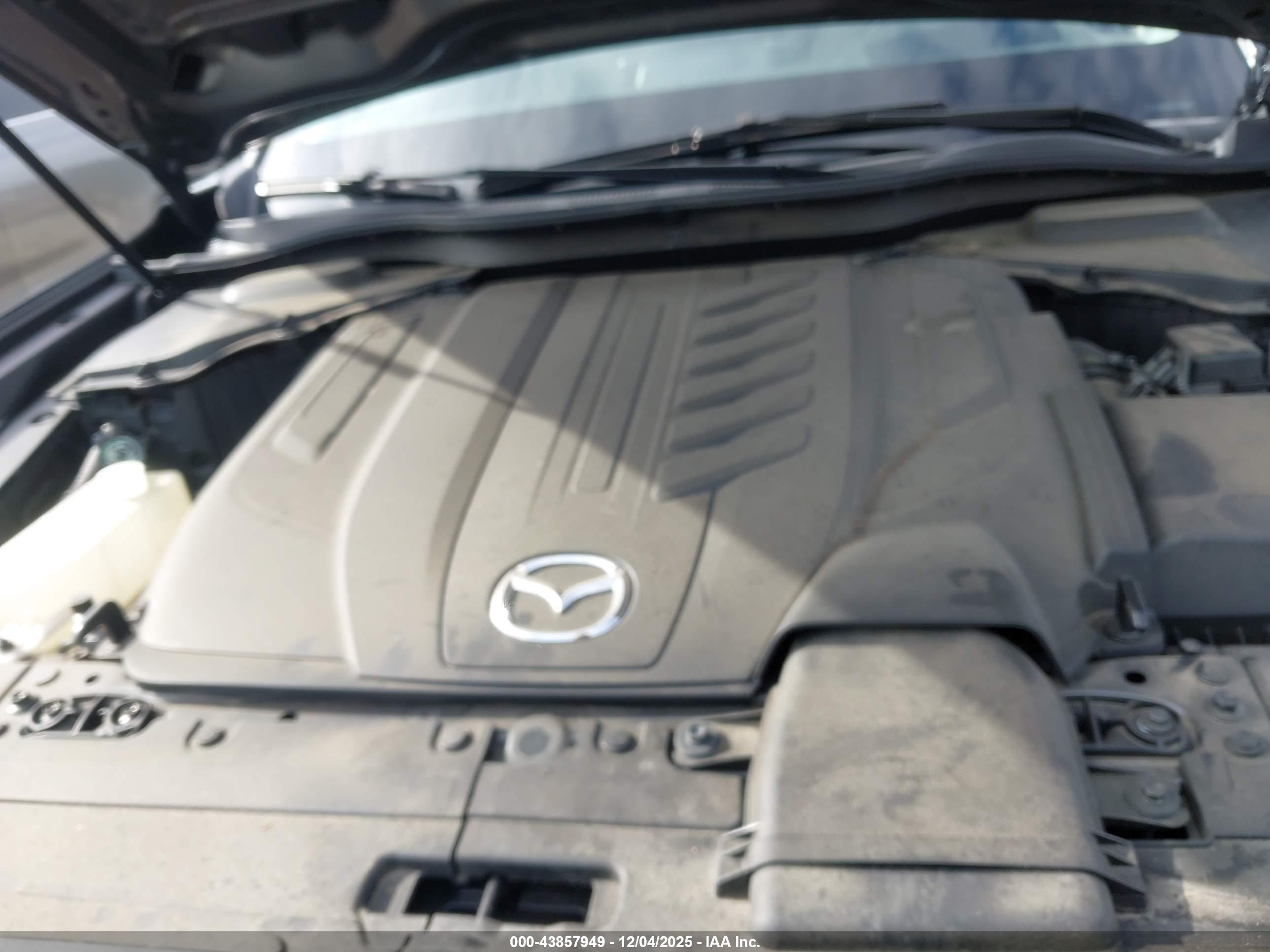 MAZDA CX-90 image 10