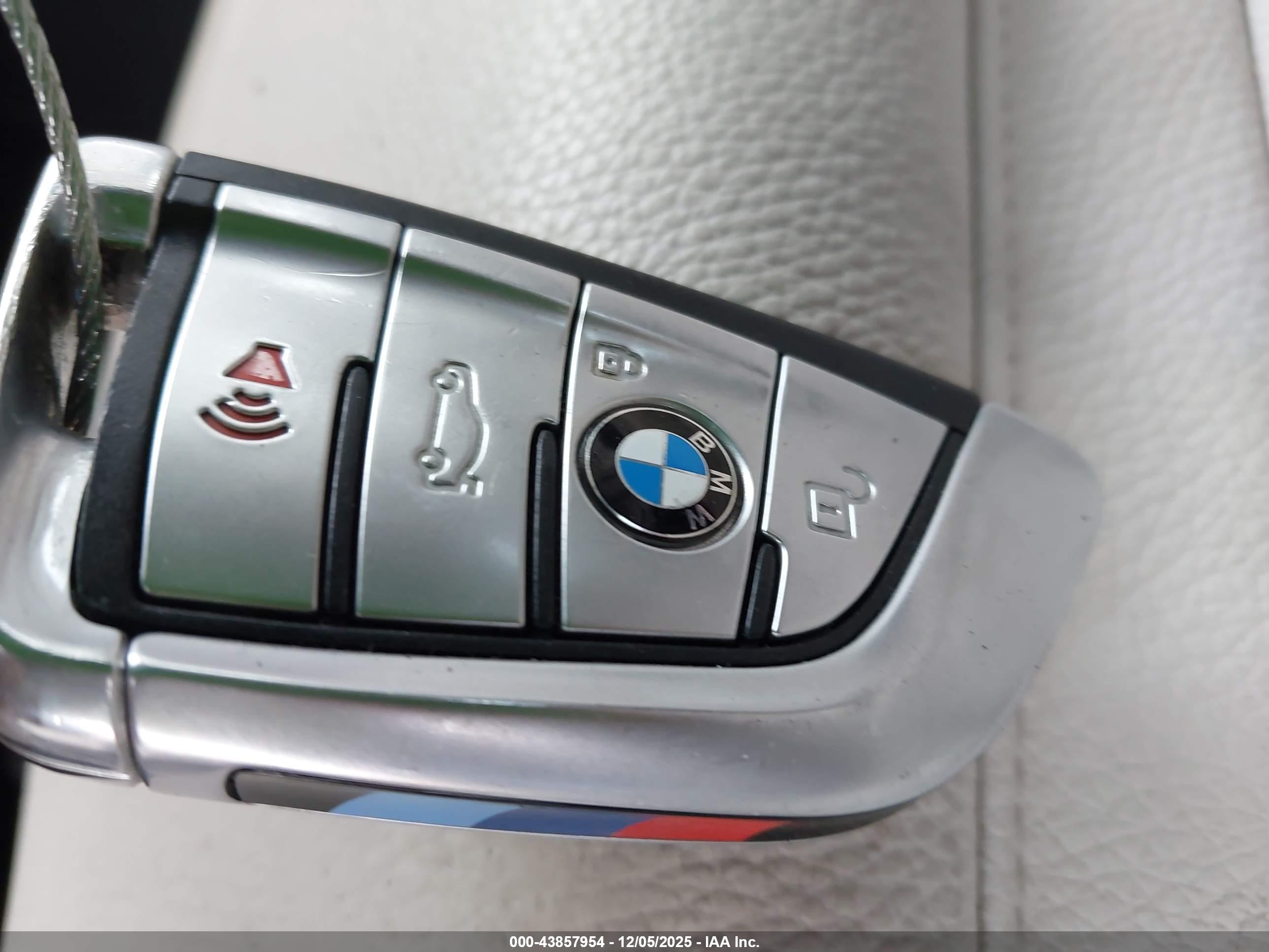 BMW 530I image 11