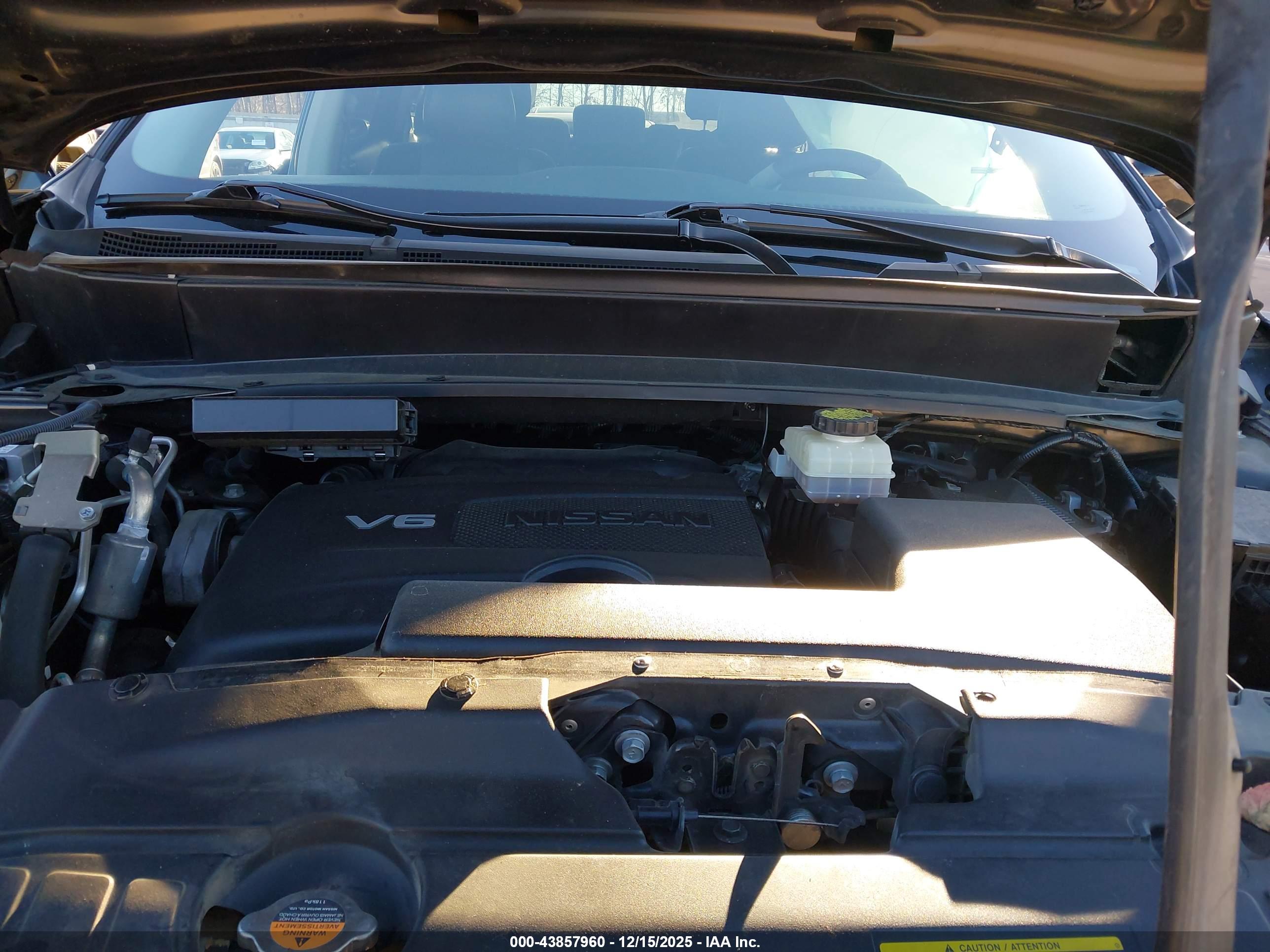 NISSAN PATHFINDER image 10