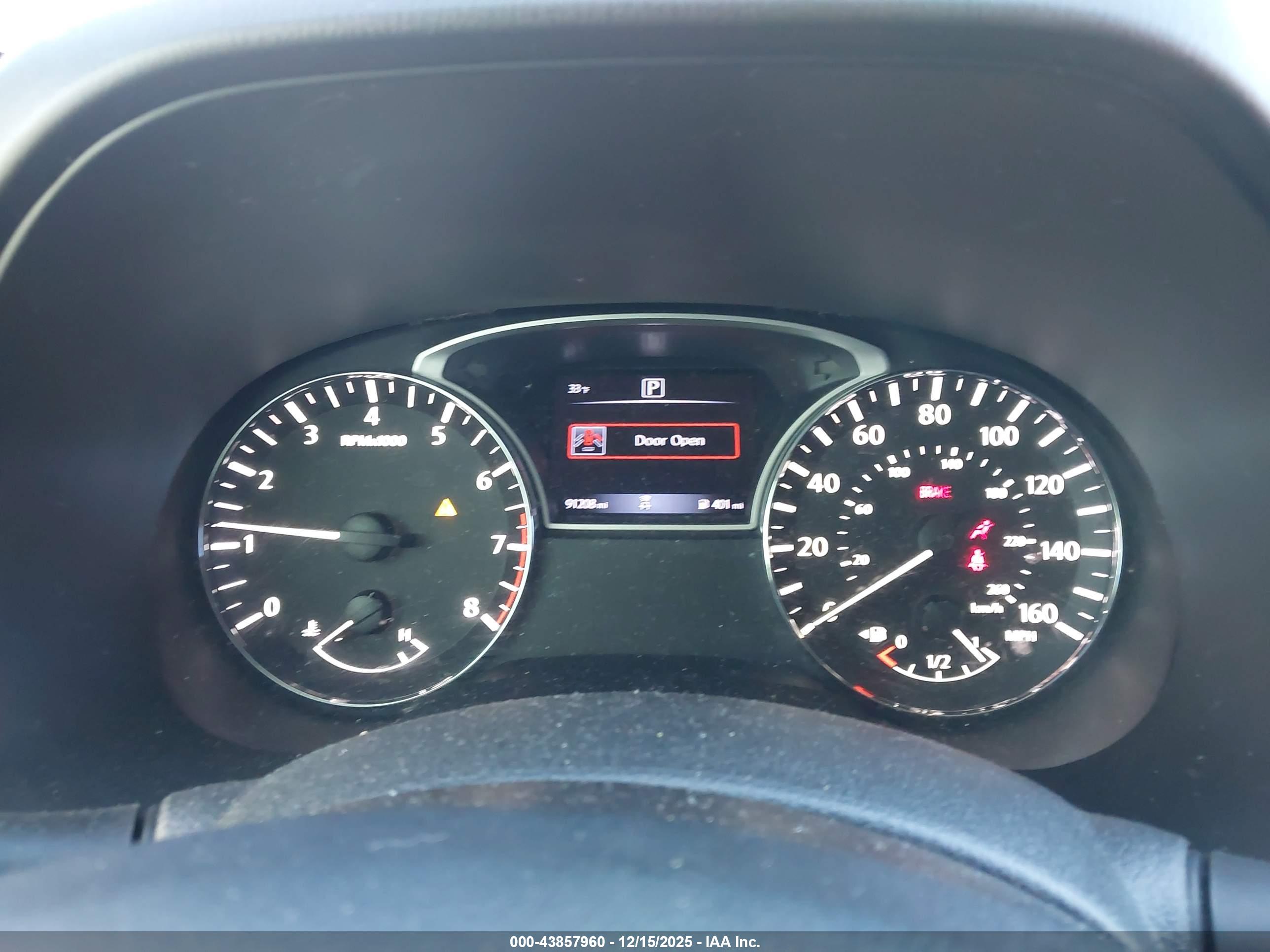 NISSAN PATHFINDER image 7