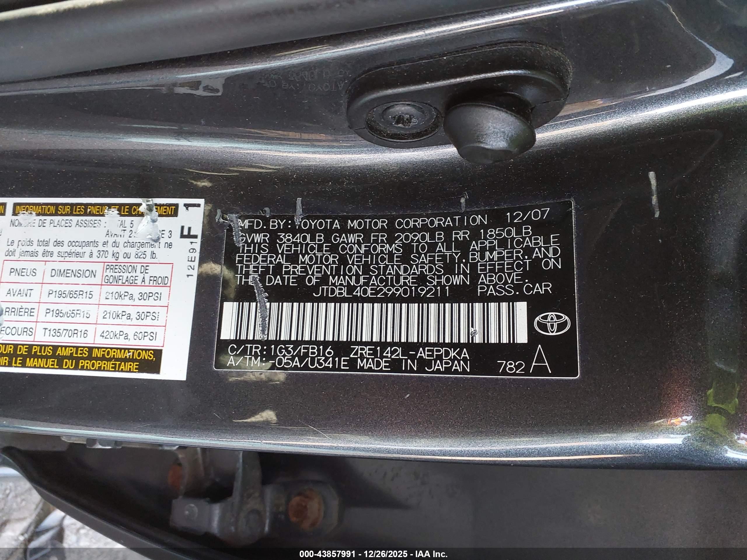 TOYOTA COROLLA image 9
