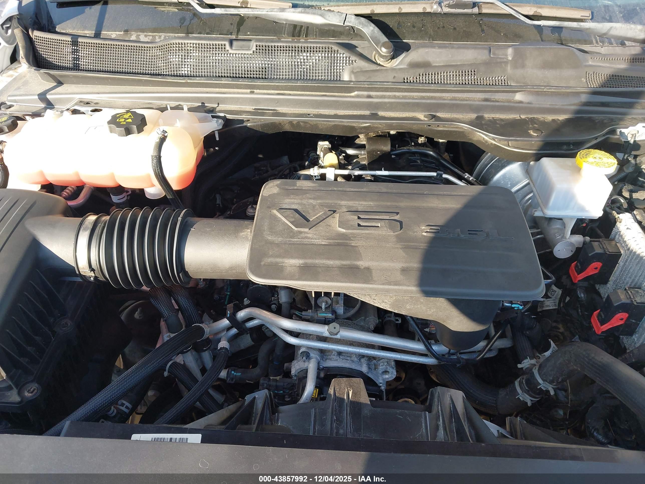 RAM 1500 image 10