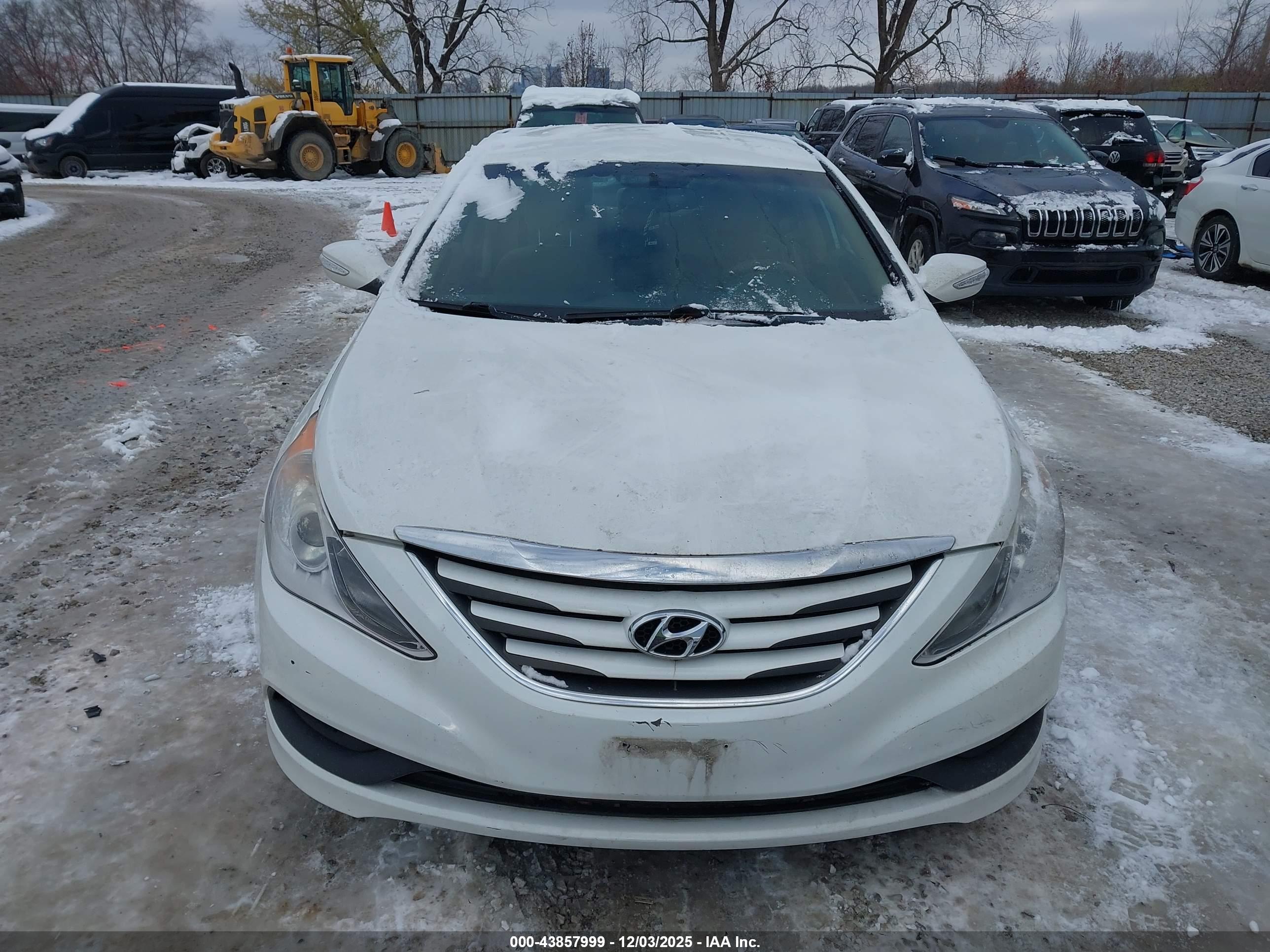 HYUNDAI SONATA image 6