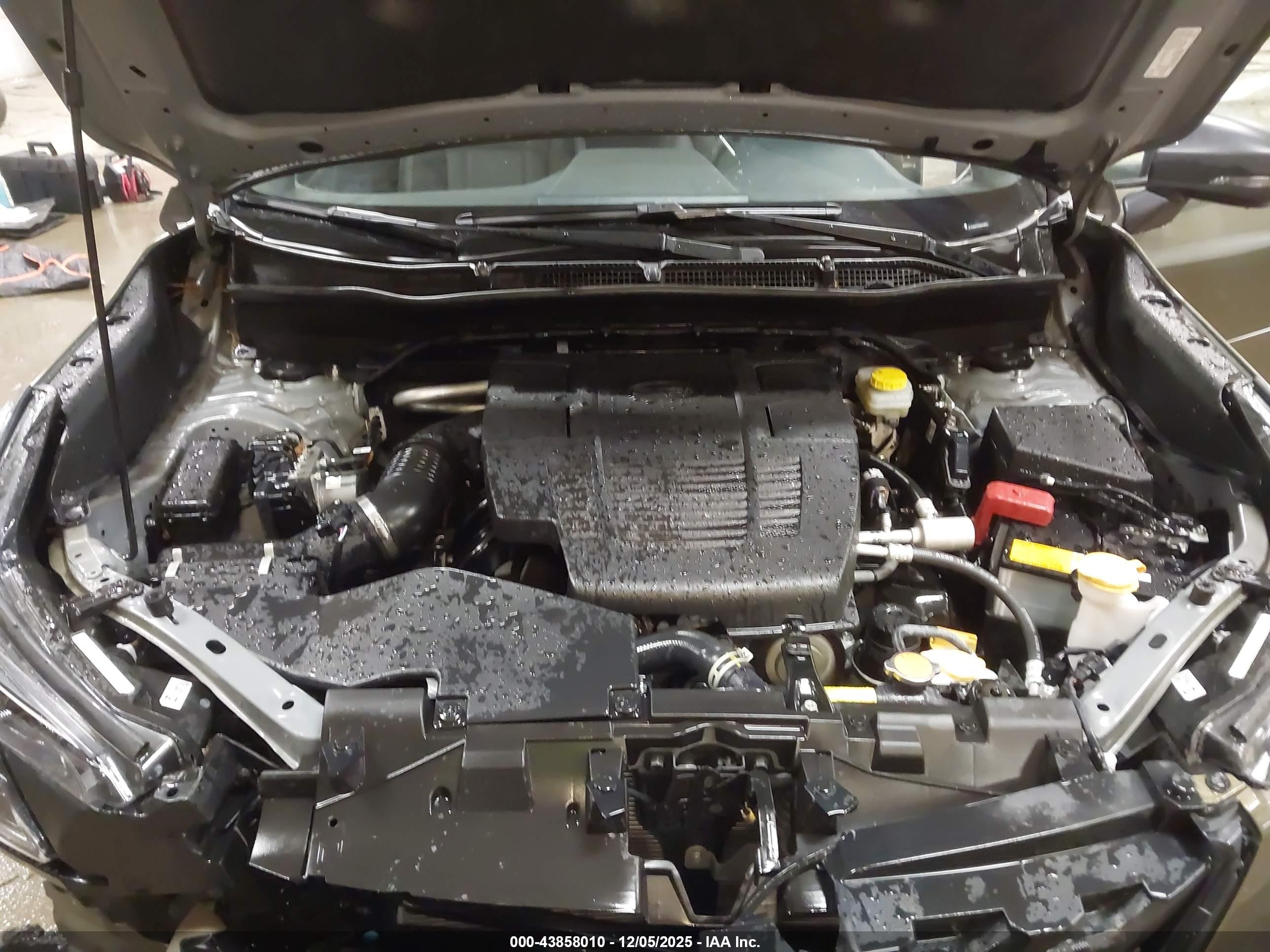 SUBARU FORESTER image 10