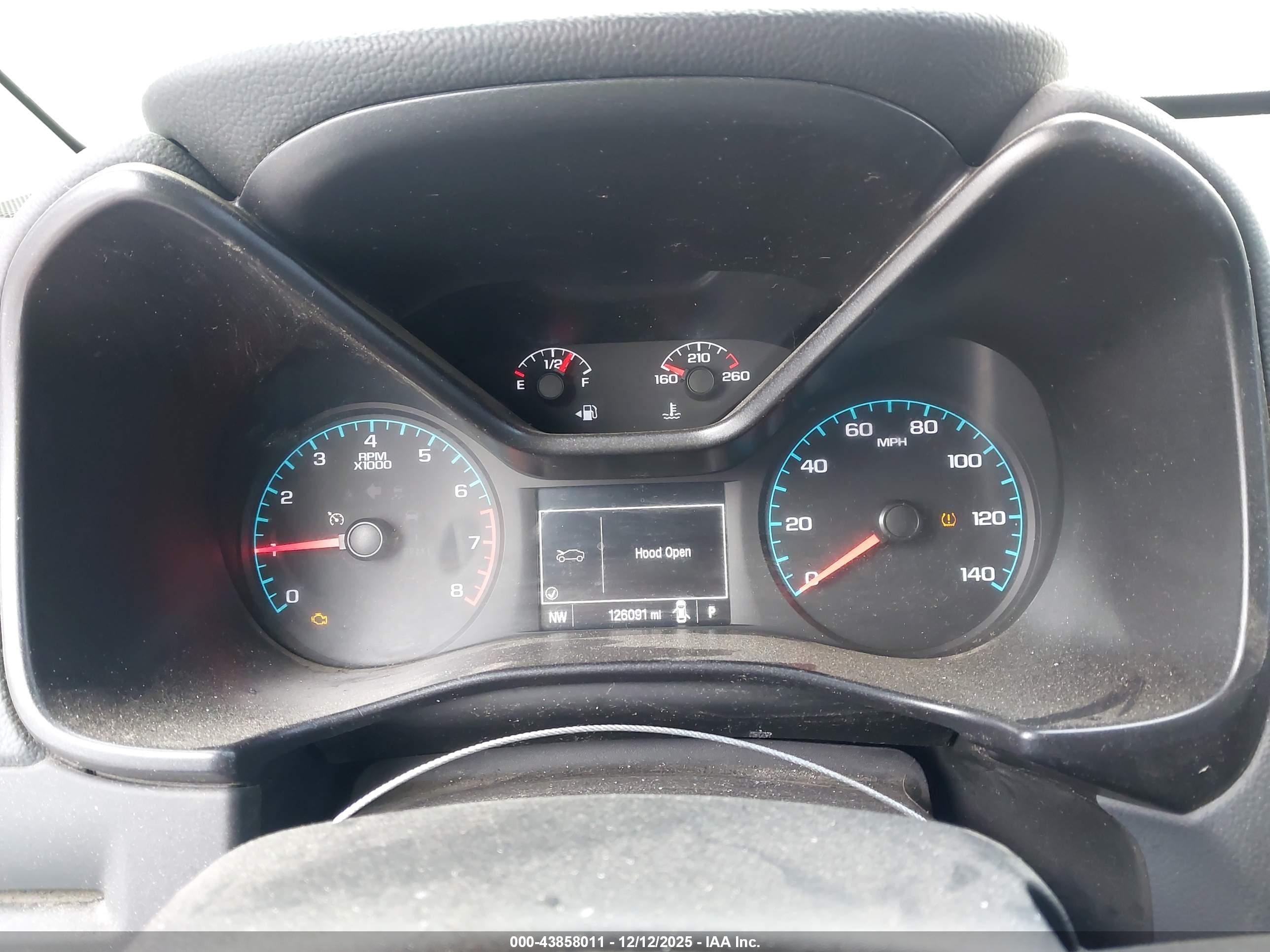 CHEVROLET COLORADO image 7