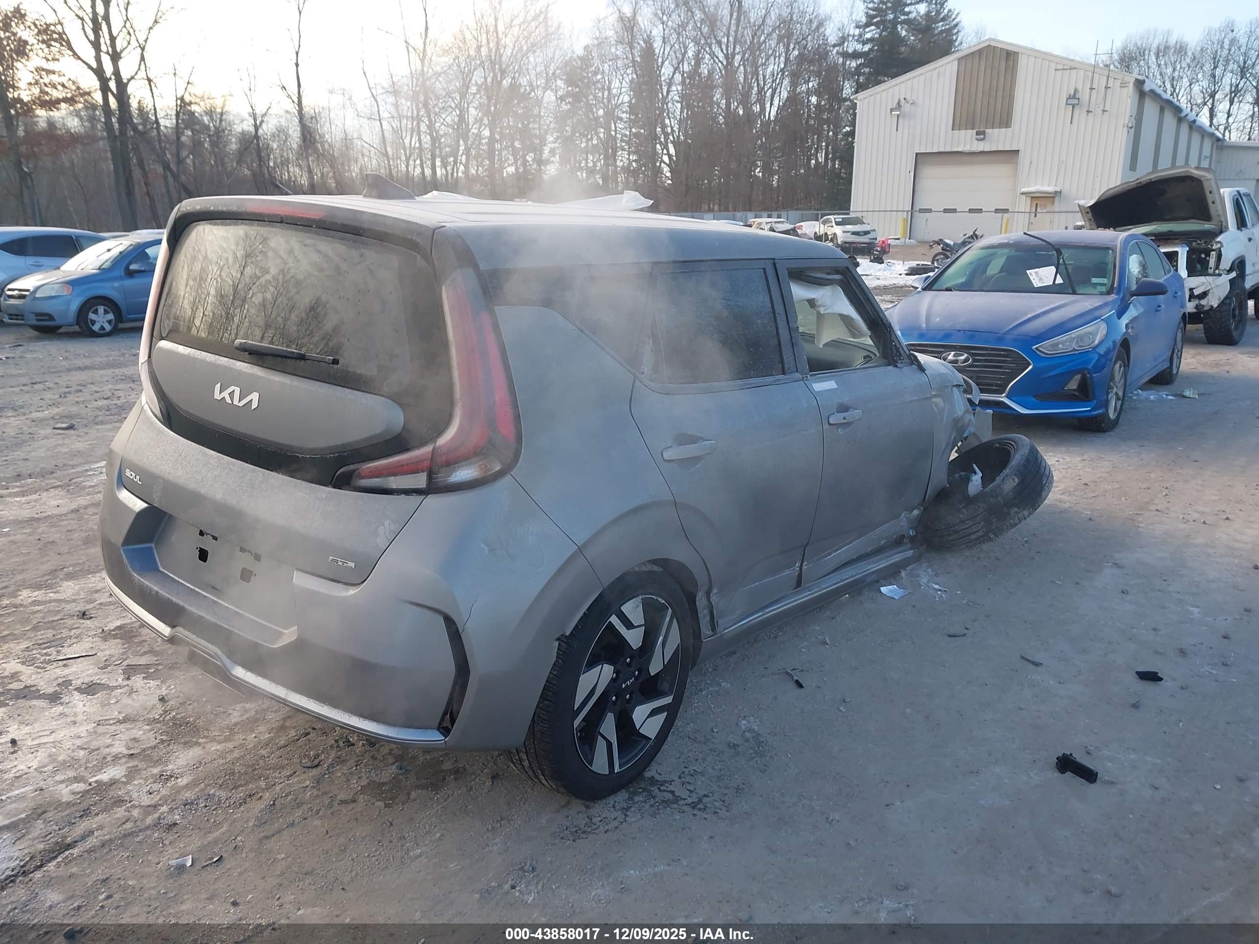 KIA SOUL image 4