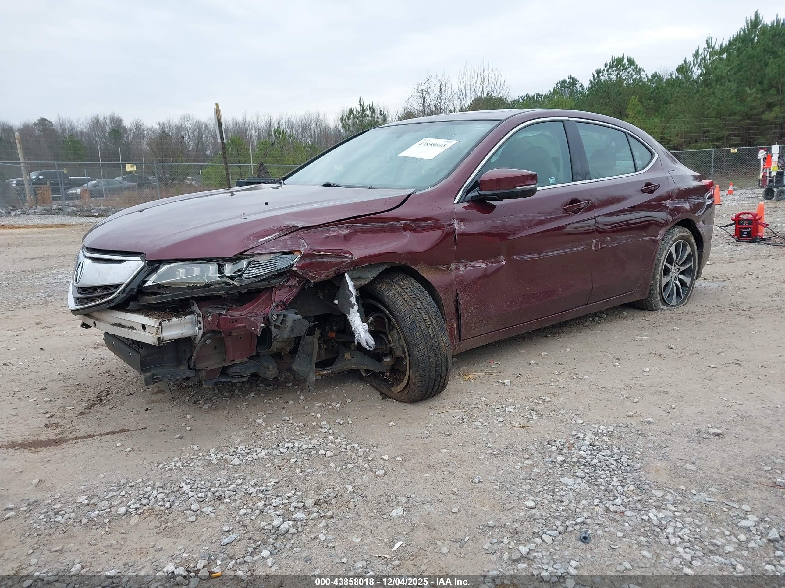 ACURA TLX image 2