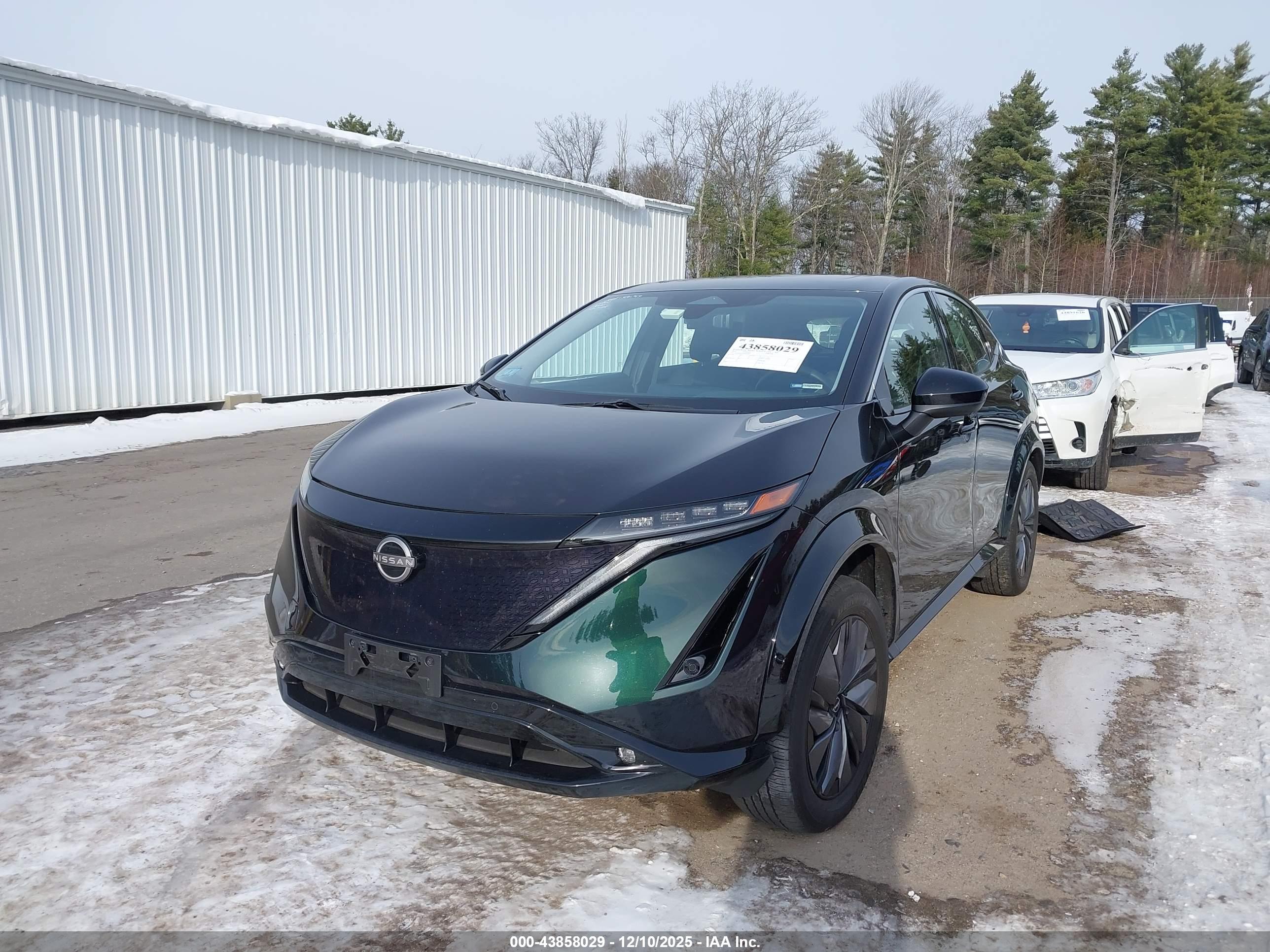 NISSAN ARIYA image 2