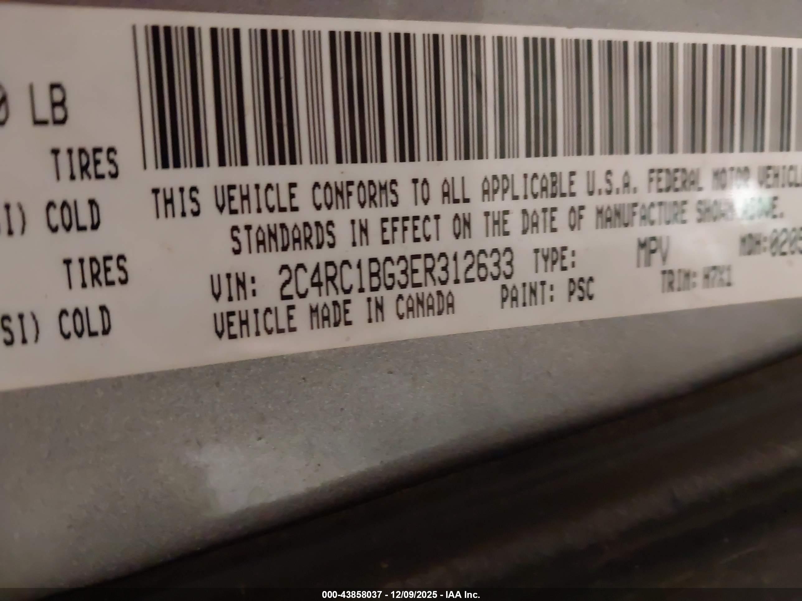 CHRYSLER TOWN image 9