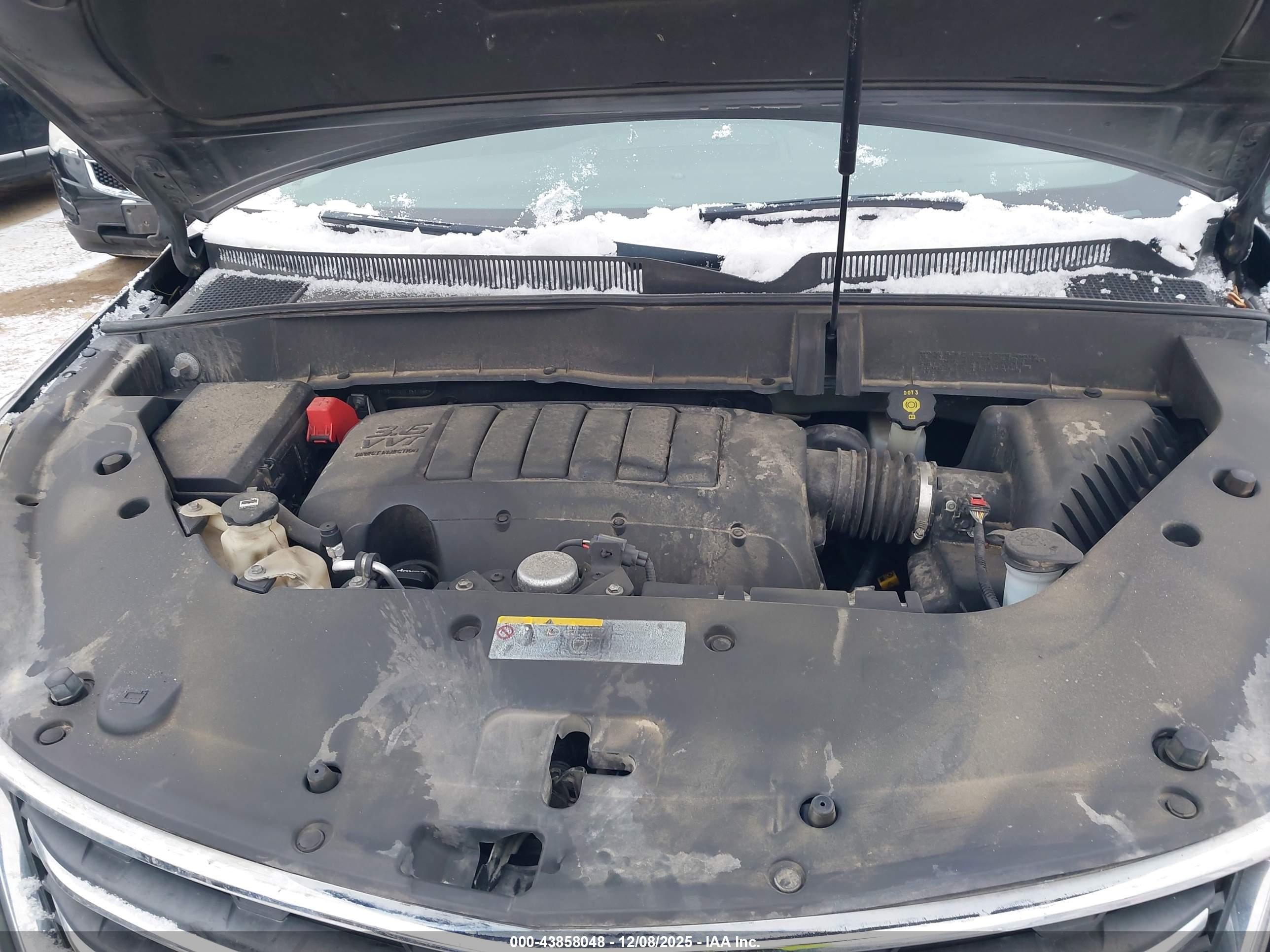 CHEVROLET TRAVERSE image 10