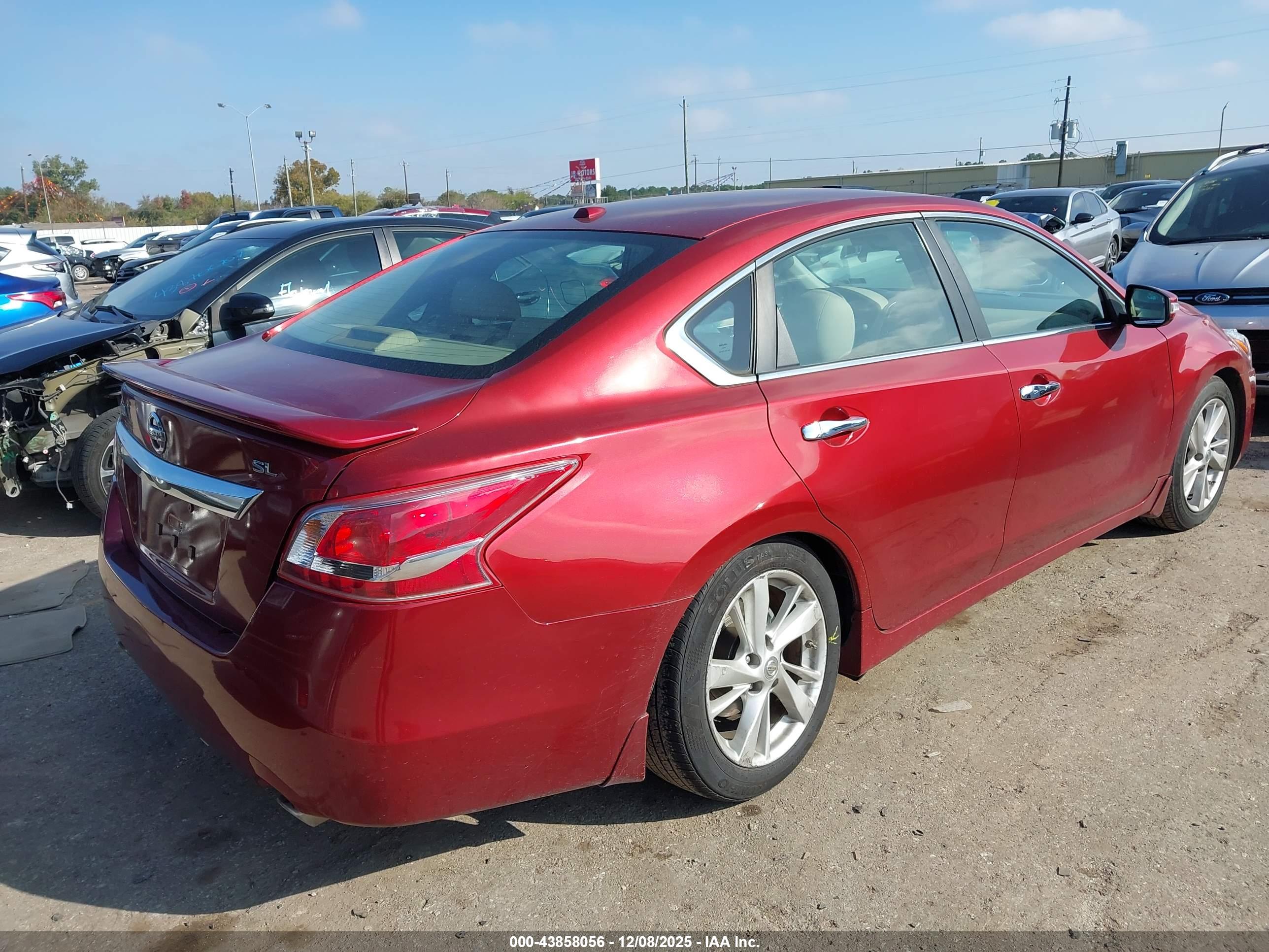 NISSAN ALTIMA image 4