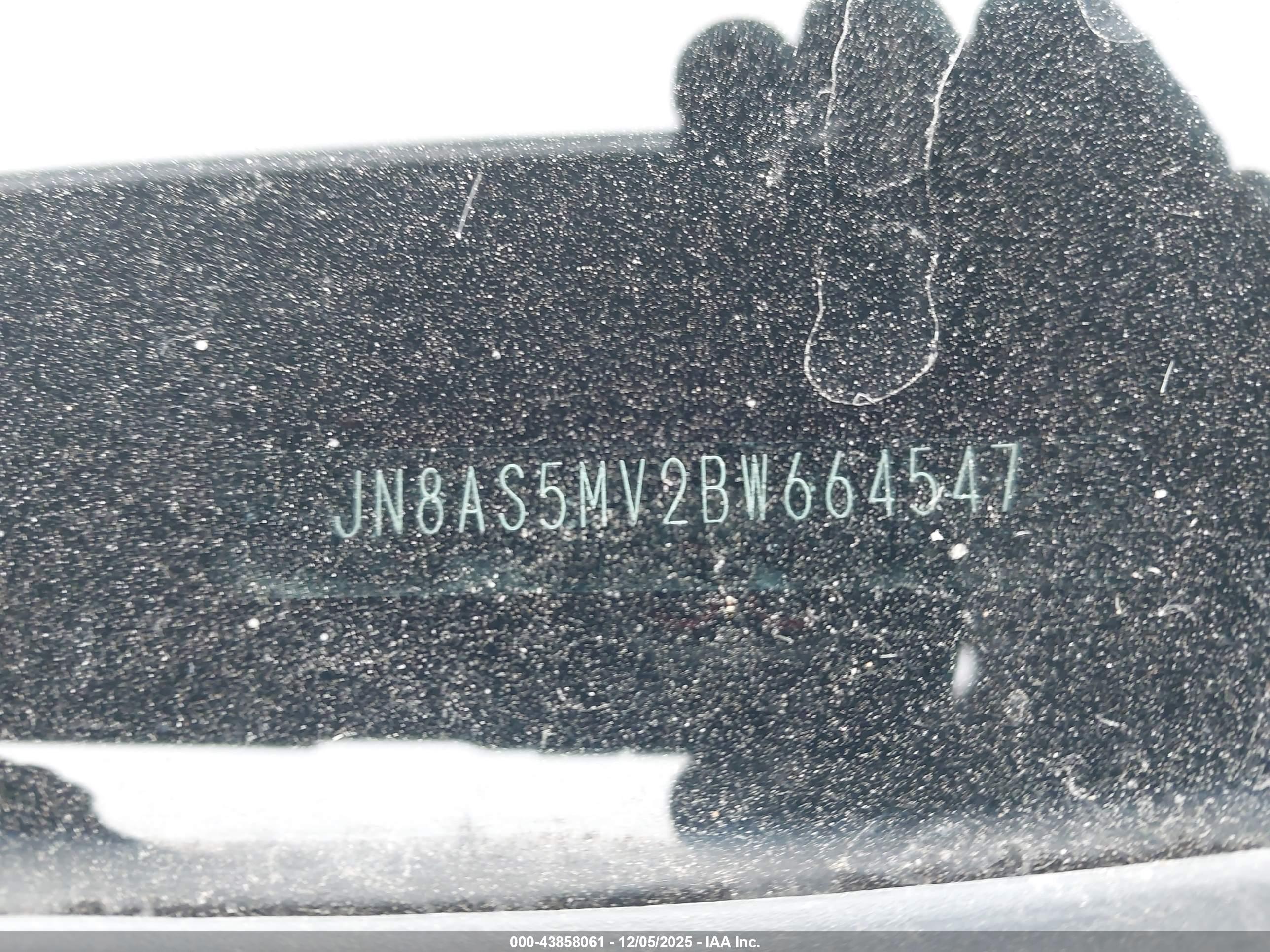 NISSAN ROGUE image 9