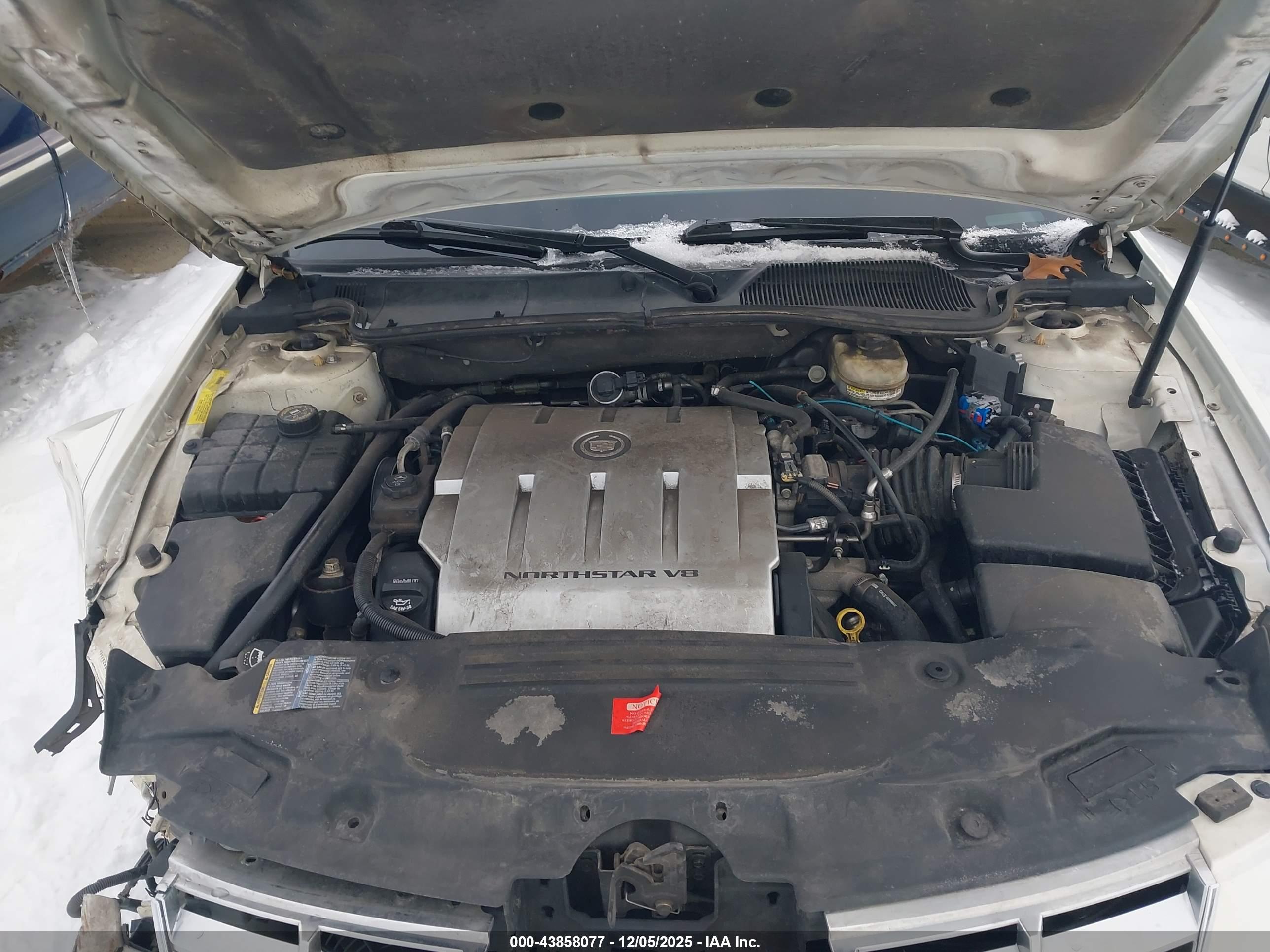 CADILLAC DTS image 10