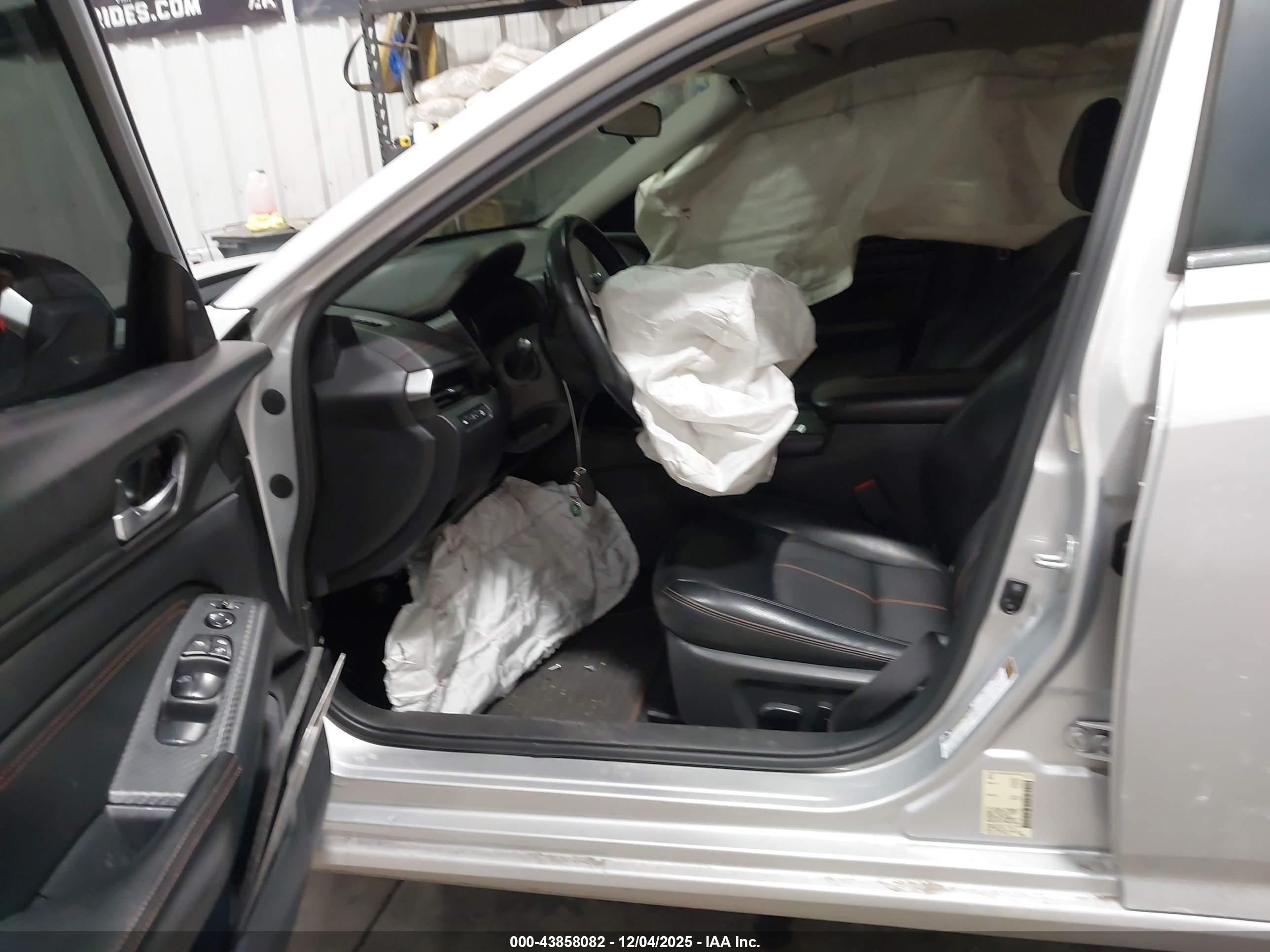 NISSAN ALTIMA image 5