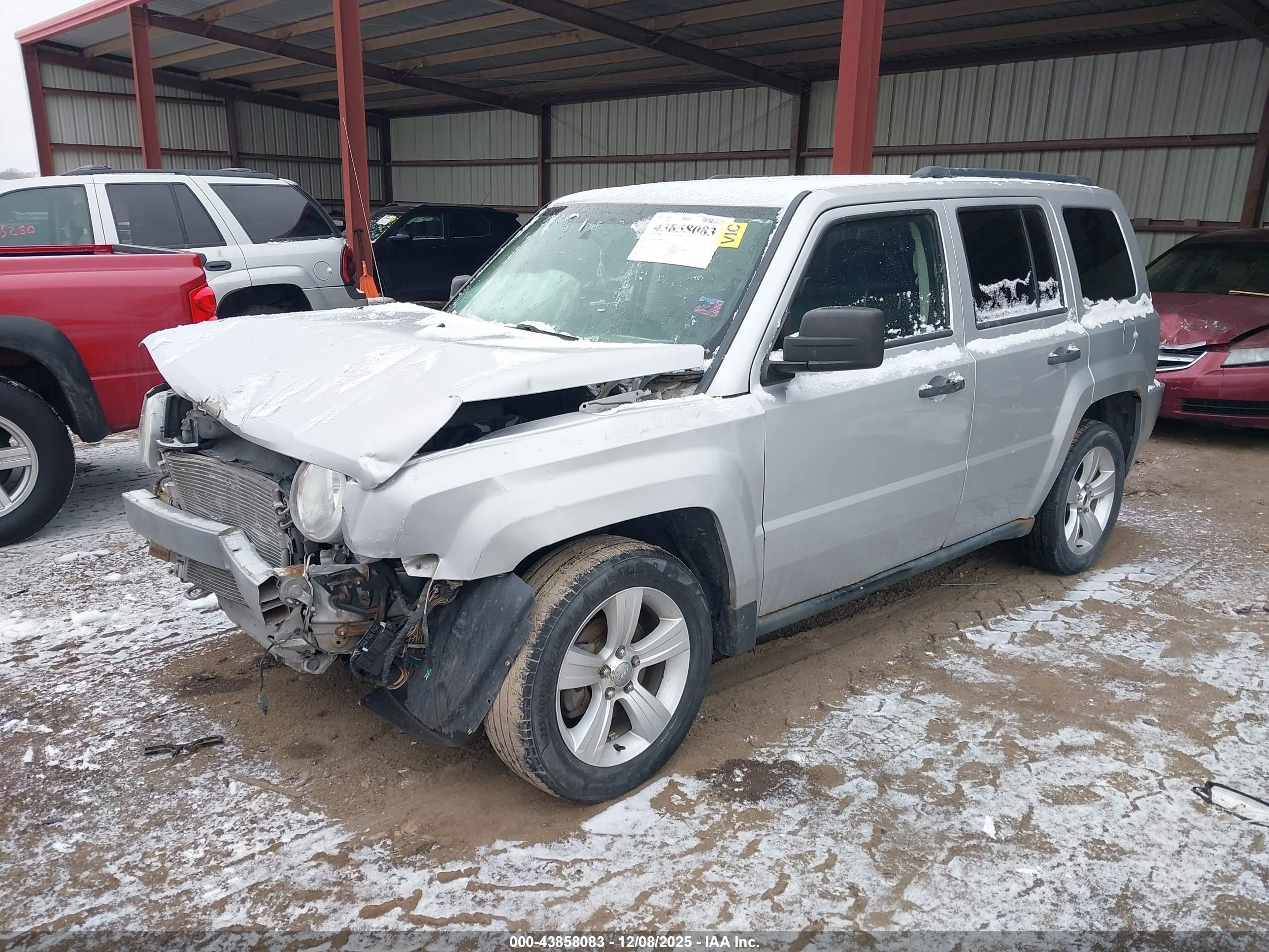 JEEP PATRIOT image 2