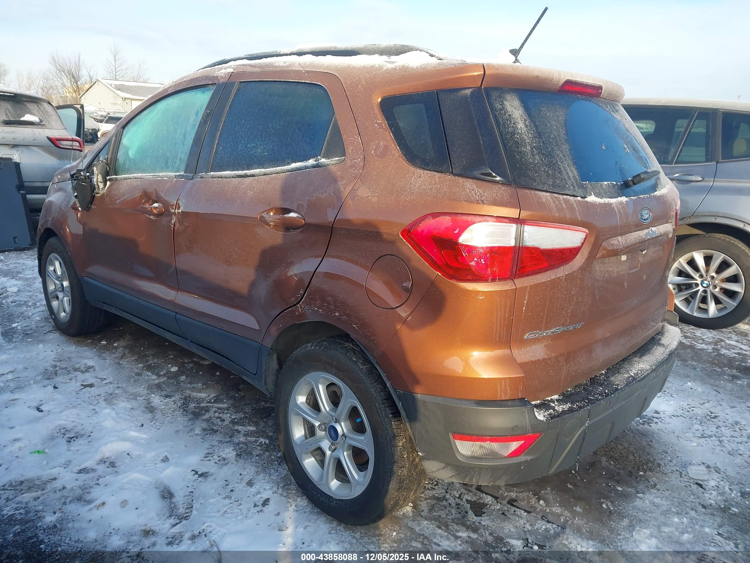 FORD ECOSPORT image 3