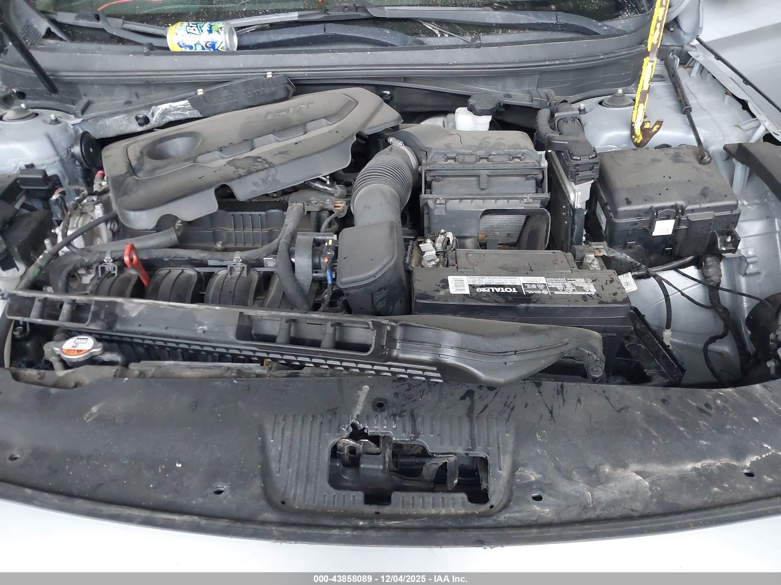 HYUNDAI SONATA image 10