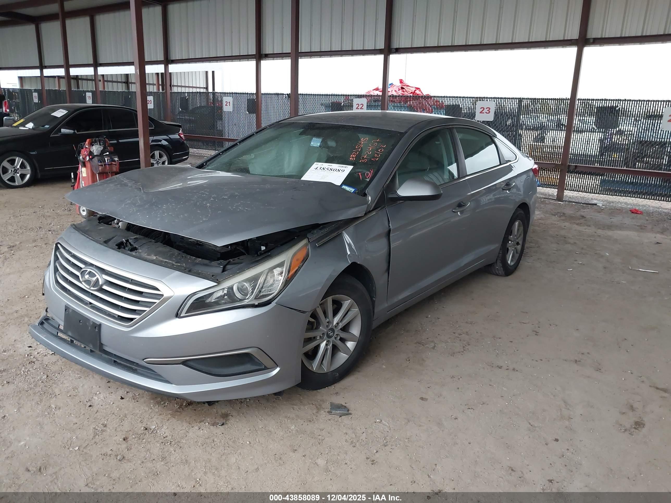 HYUNDAI SONATA image 2